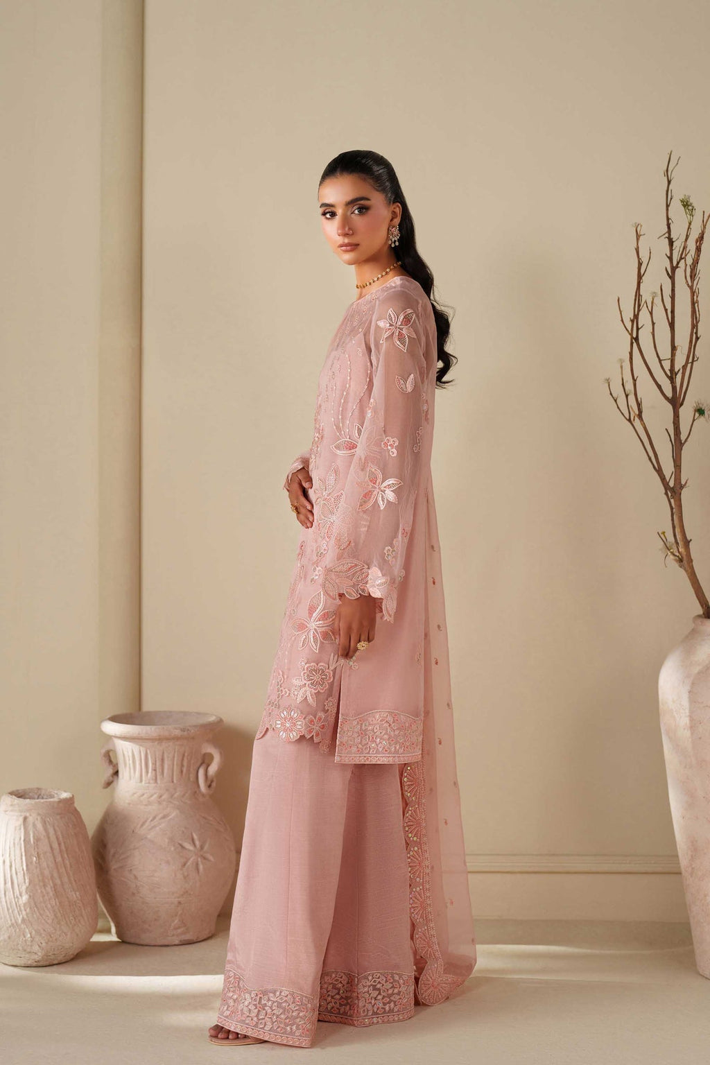 Akbar Aslam | Formal Pret | Adae