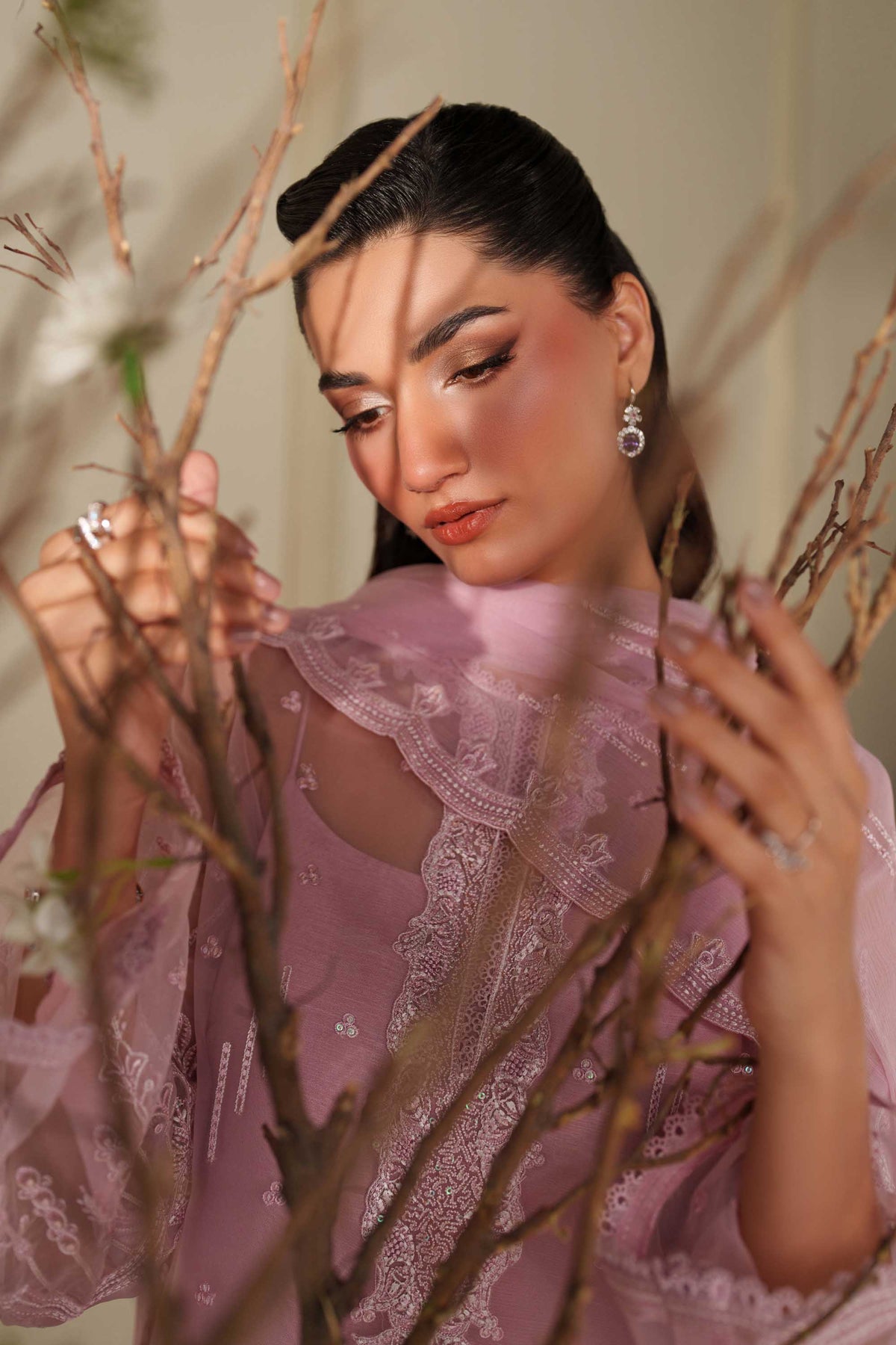 Akbar Aslam | Formal Pret | Velour