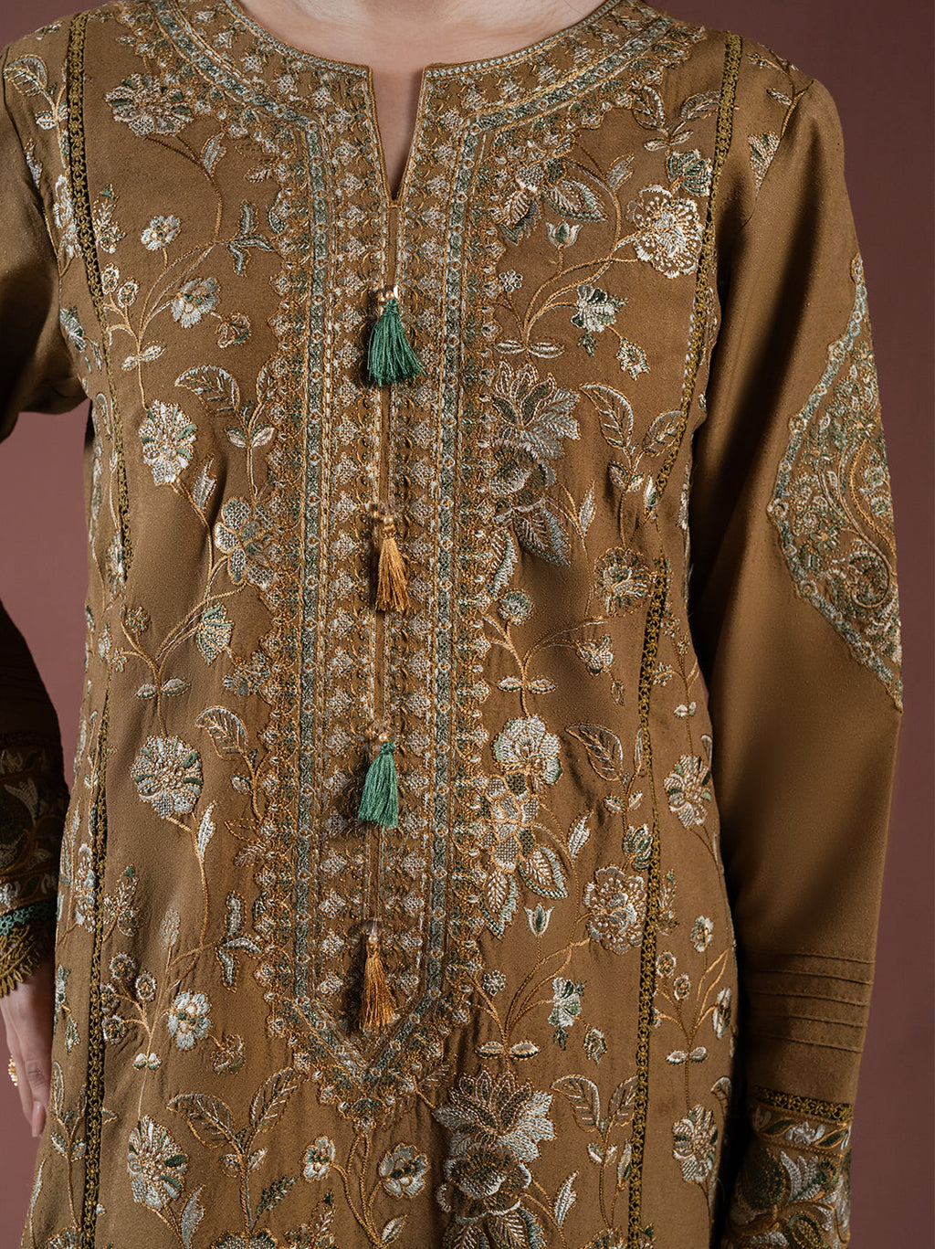 Faiza Faisal | Winter Edit 2024 | EMIRA - House Of Anaya