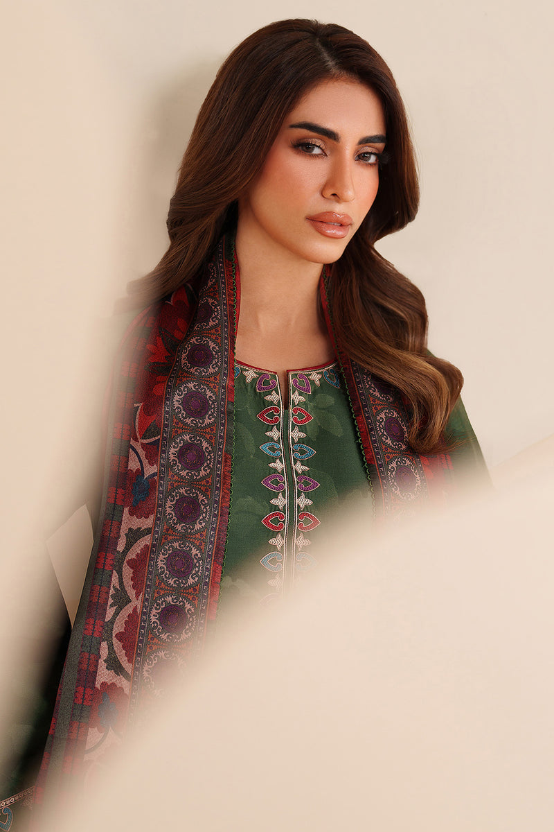 Jazmin | Winter 25 | UW-0236