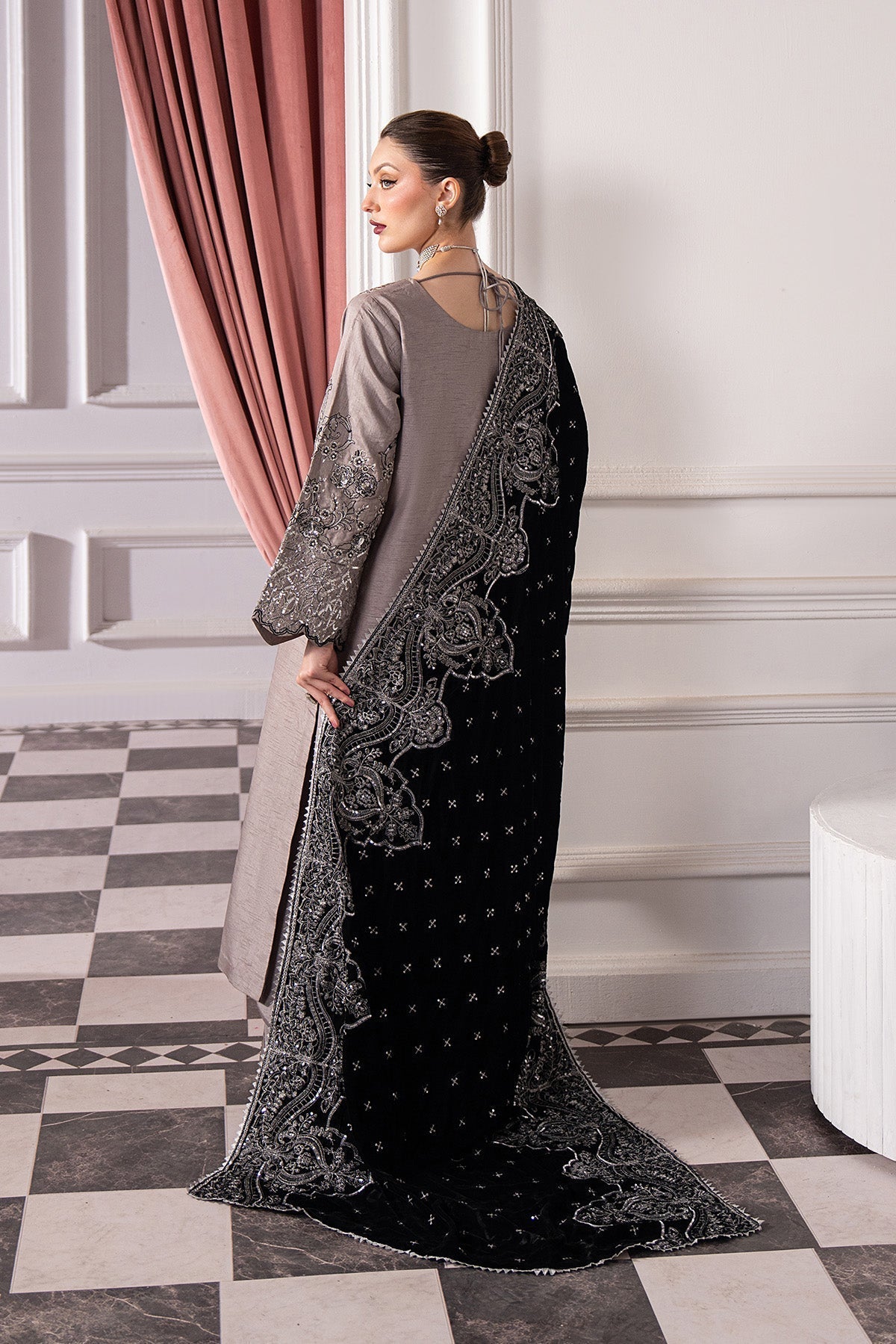 Raeesa Premium | Noirah Velvet | NV-007