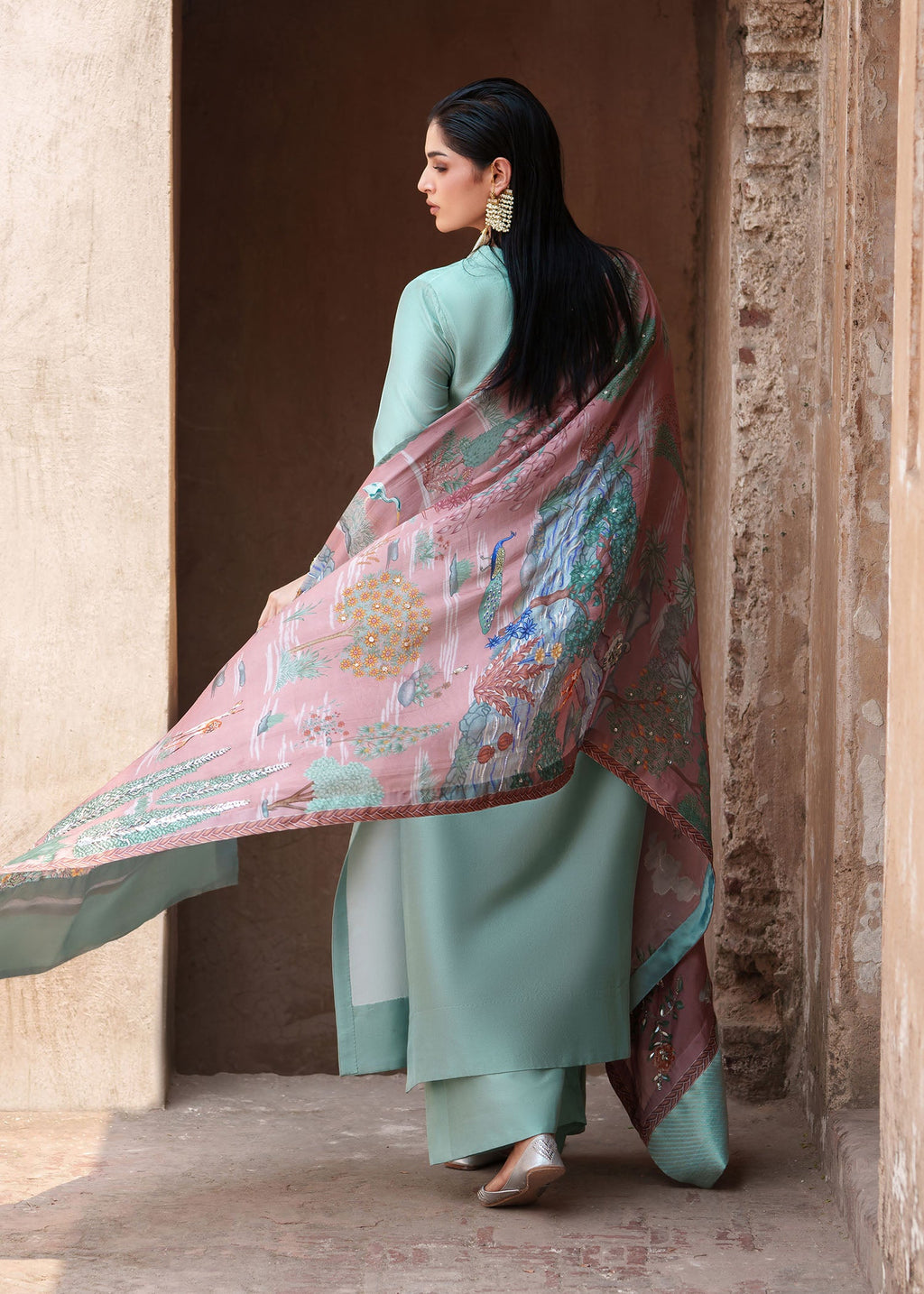 Sadaf Fawad Khan | Zeenat Formals-26 | Eliza
