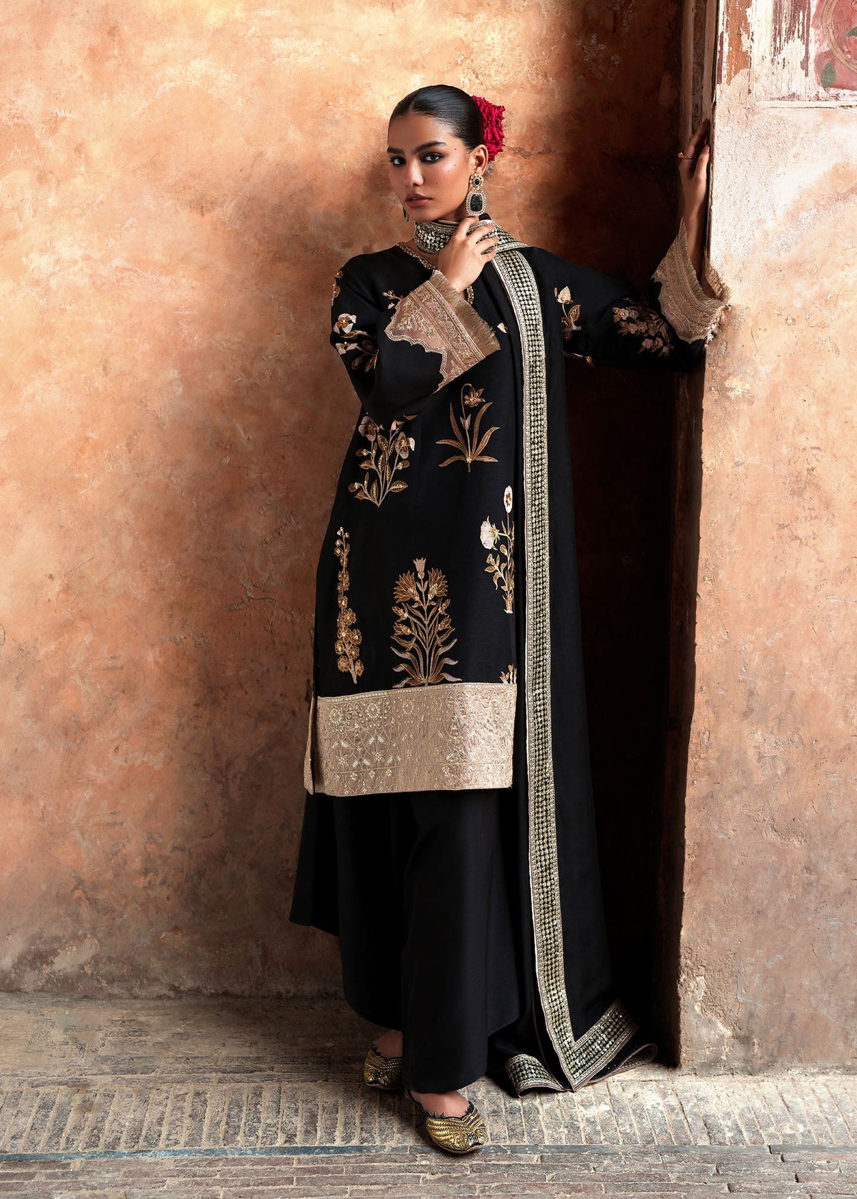 Sadaf Fawad Khan | Zeenat Formals-26 | Resham