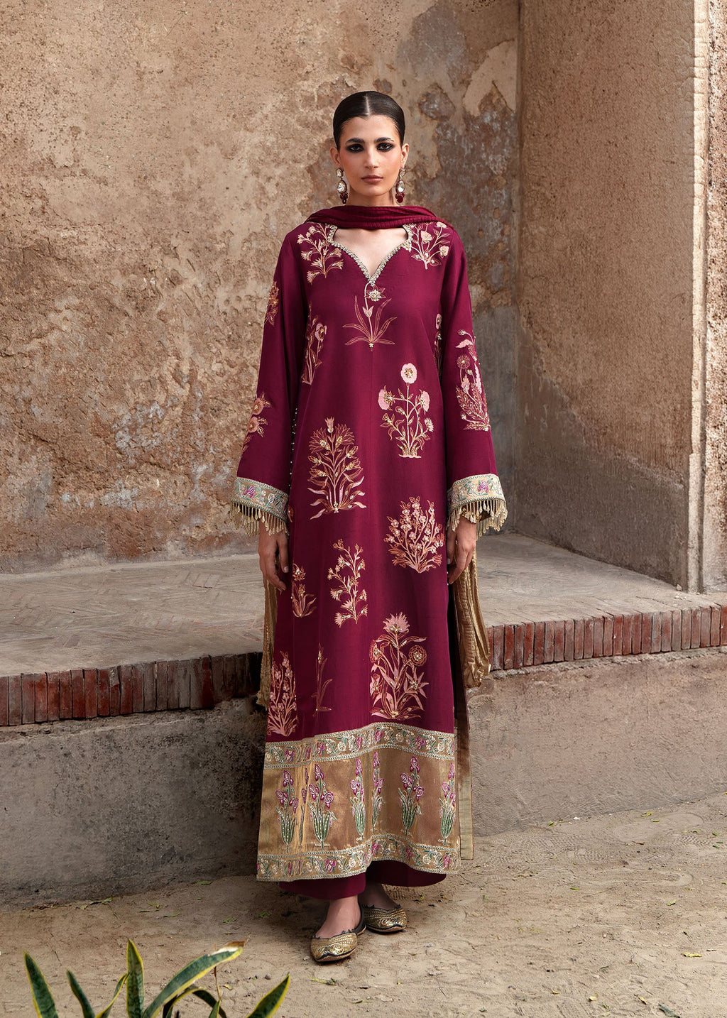Sadaf Fawad Khan | Zeenat Formals-26 | Rangrez
