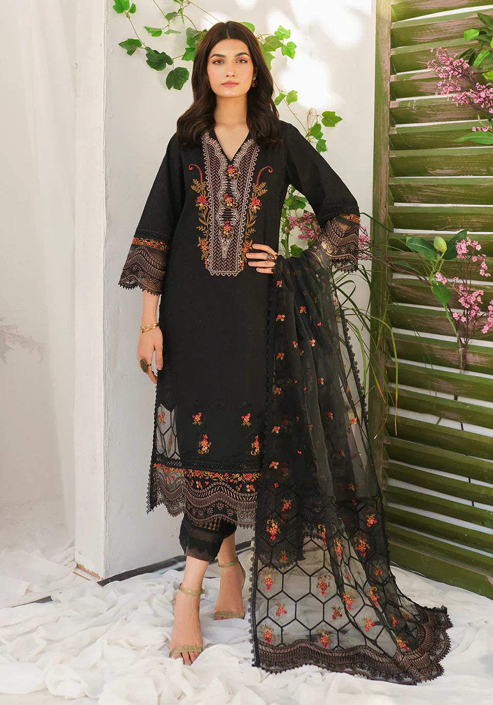 Zarqash | Belle Ame 24 | BL 007 Jardin Noir - Riwayat-e-khas
