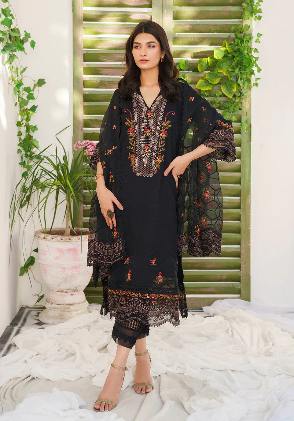 Zarqash | Belle Ame 24 | BL 007 Jardin Noir - Riwayat-e-khas