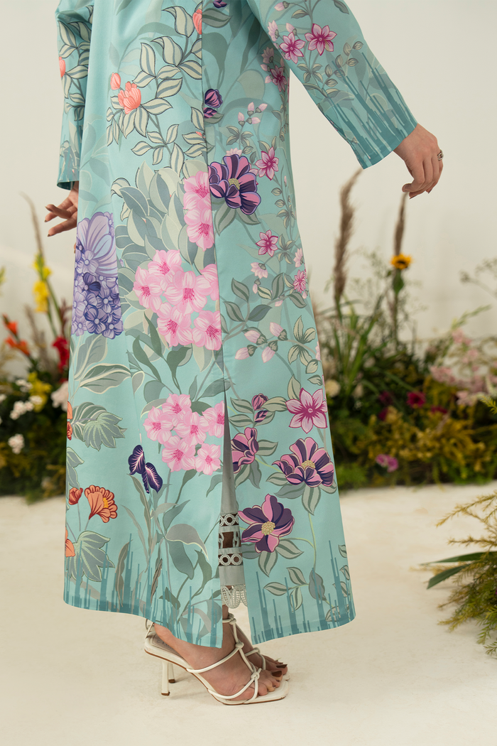 Zarposh | Folds SS 26 | IRIS