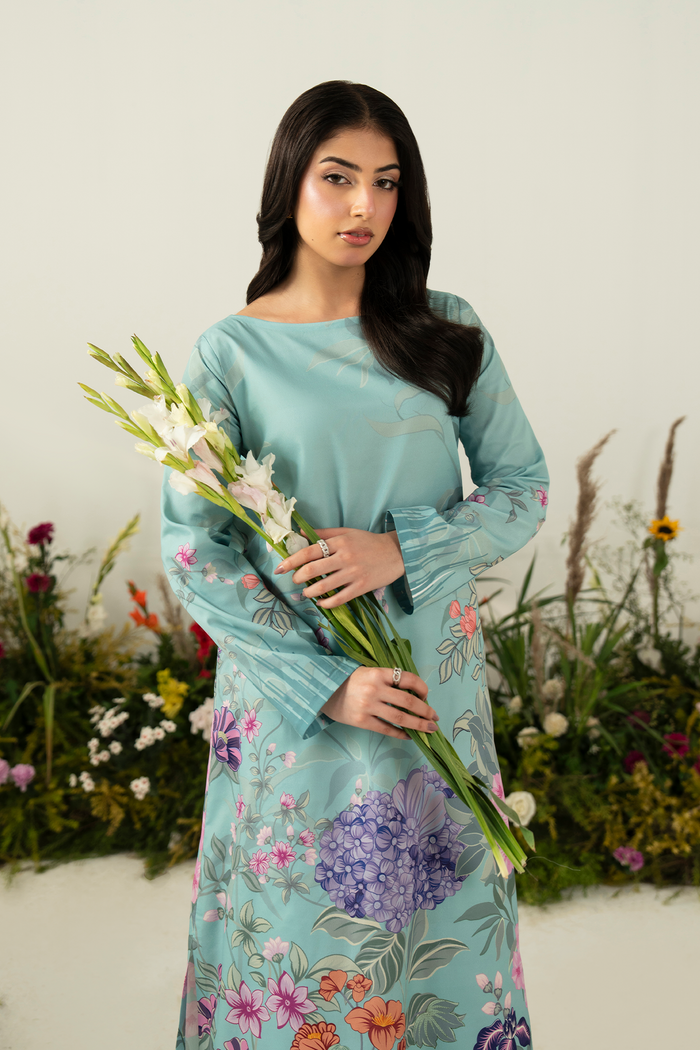Zarposh | Folds SS 26 | IRIS