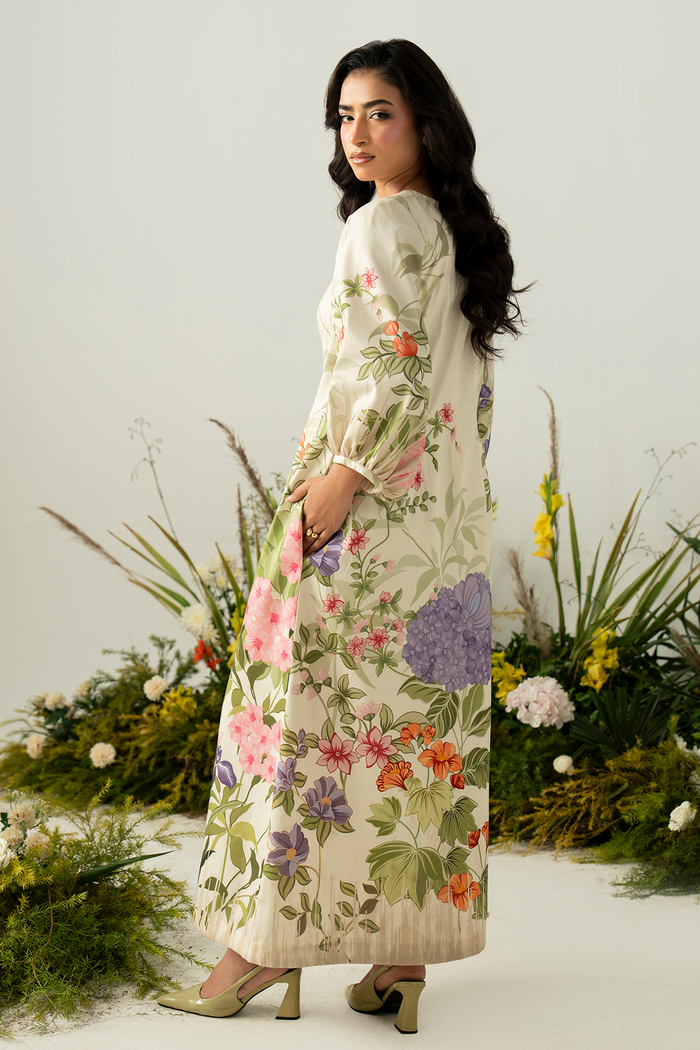 Zarposh | Folds SS 26 | AERIS