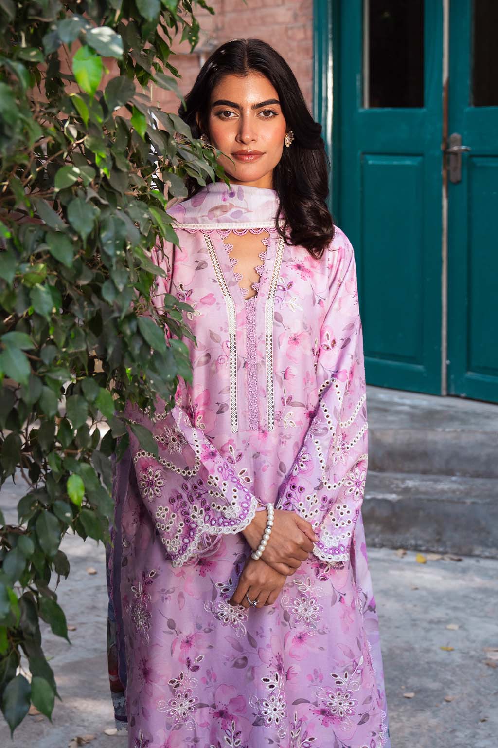 Neeshay | Summer Lines Printkari 25 | WISTERIA