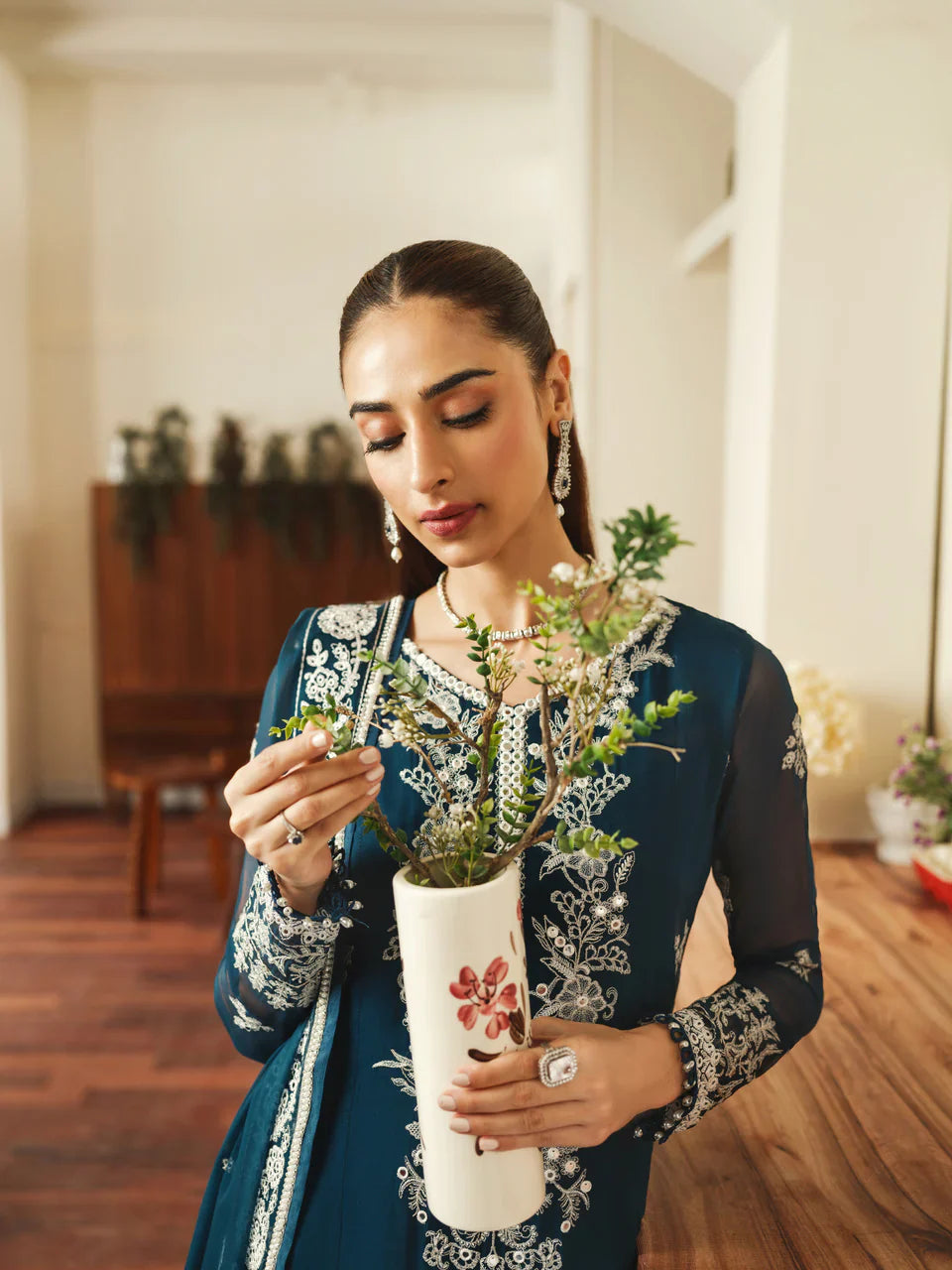 Sifa | Mysha Collection  | Dahlia