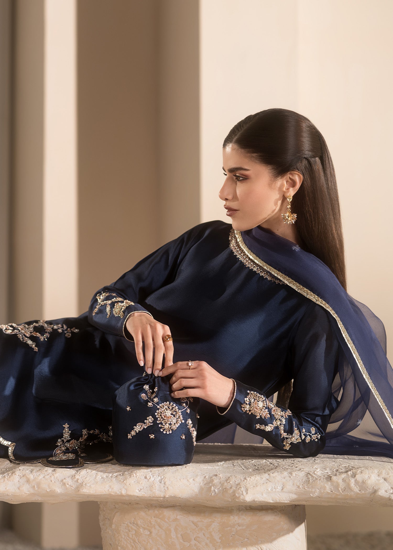 Mahum Asad | Breaking the Bar | Diva