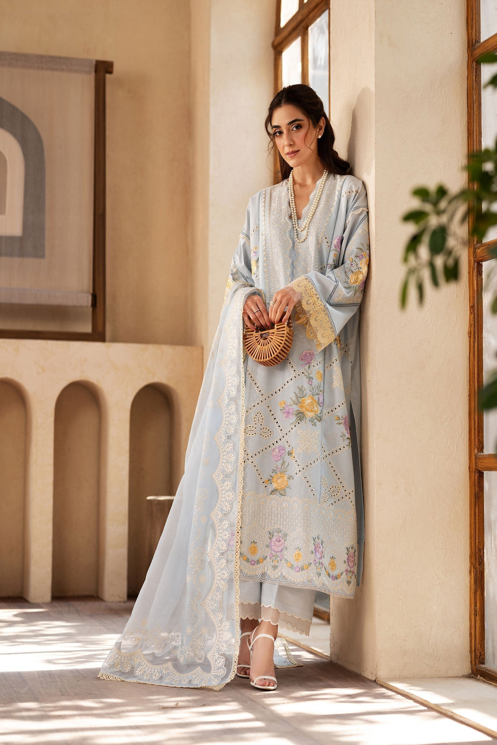 Maryam Hussain | Luxury Lawn 25 | Ocean - Riwayat-e-Khas