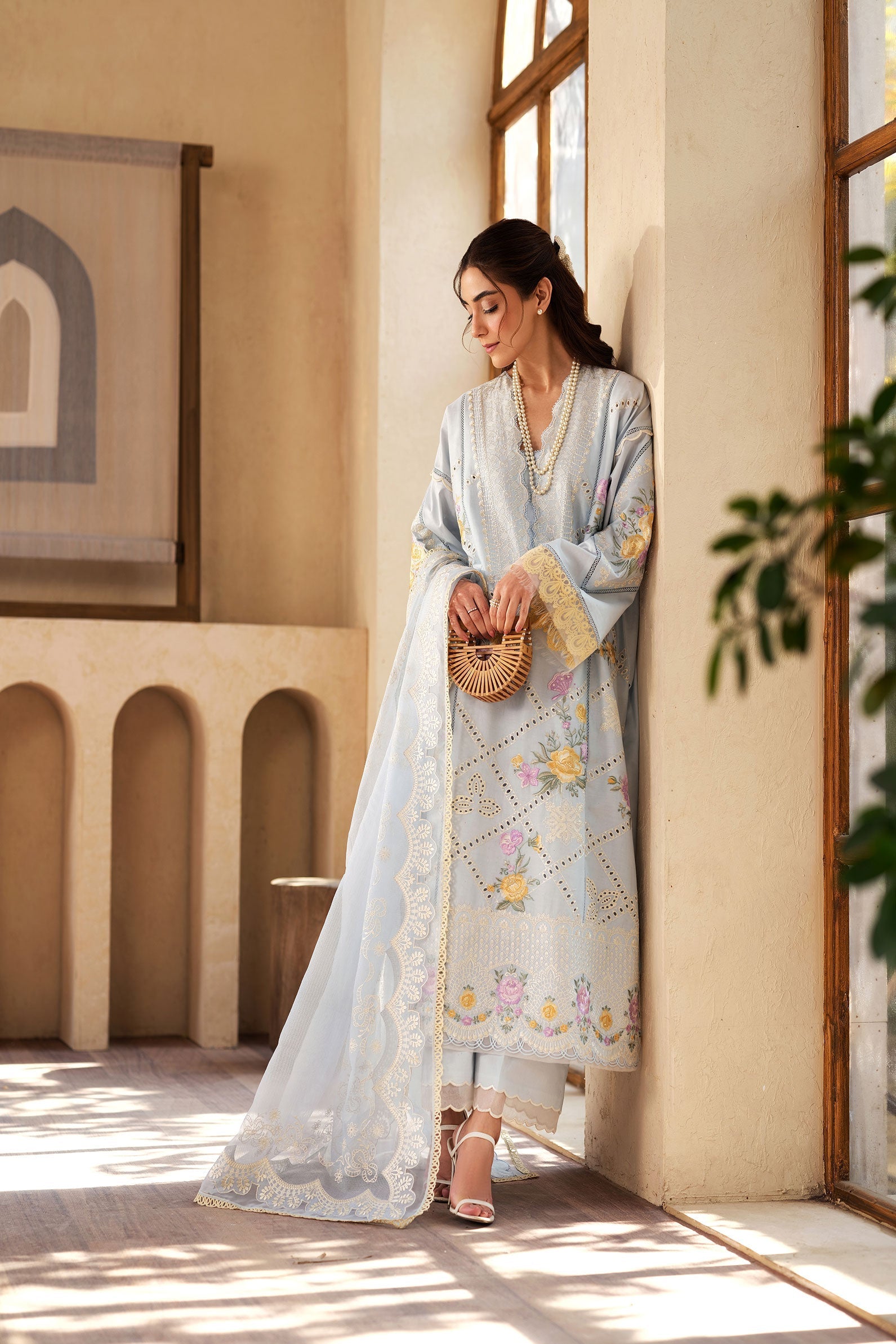Maryam Hussain | Luxury Lawn 25 | Ocean - Riwayat-e-Khas