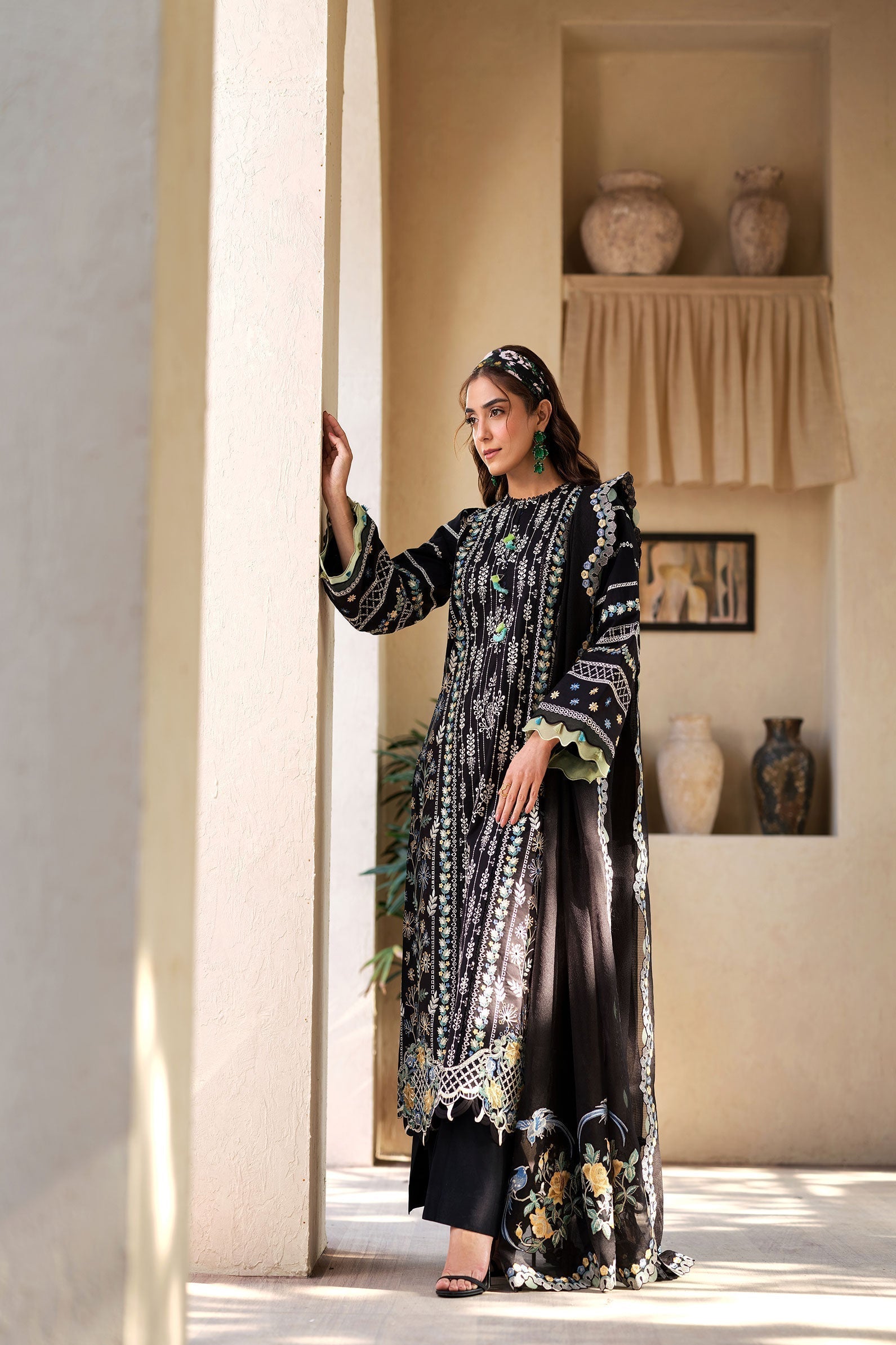 Maryam Hussain | Luxury Lawn 25 | Dawn - Riwayat-e-Khas