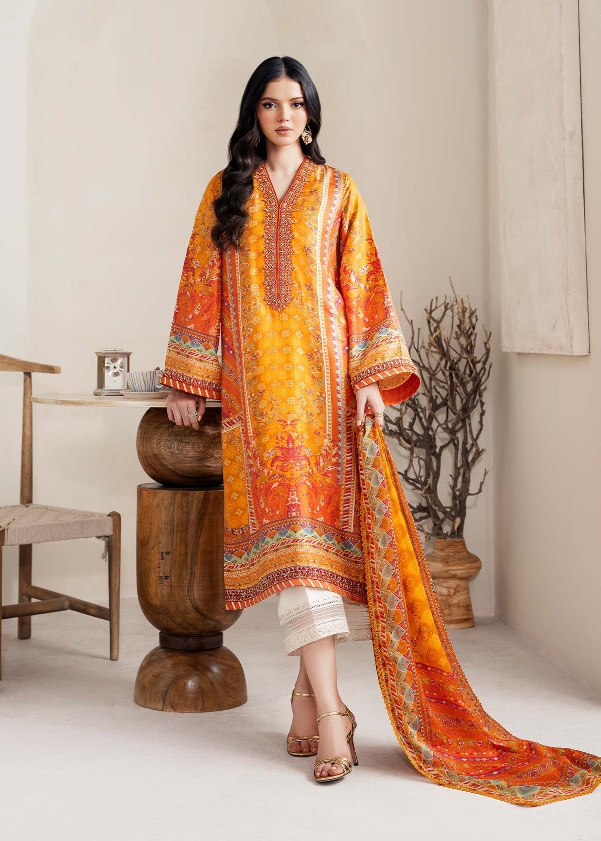 Kanwal Malik | Rosalia Silk Eid 25 | Maesha