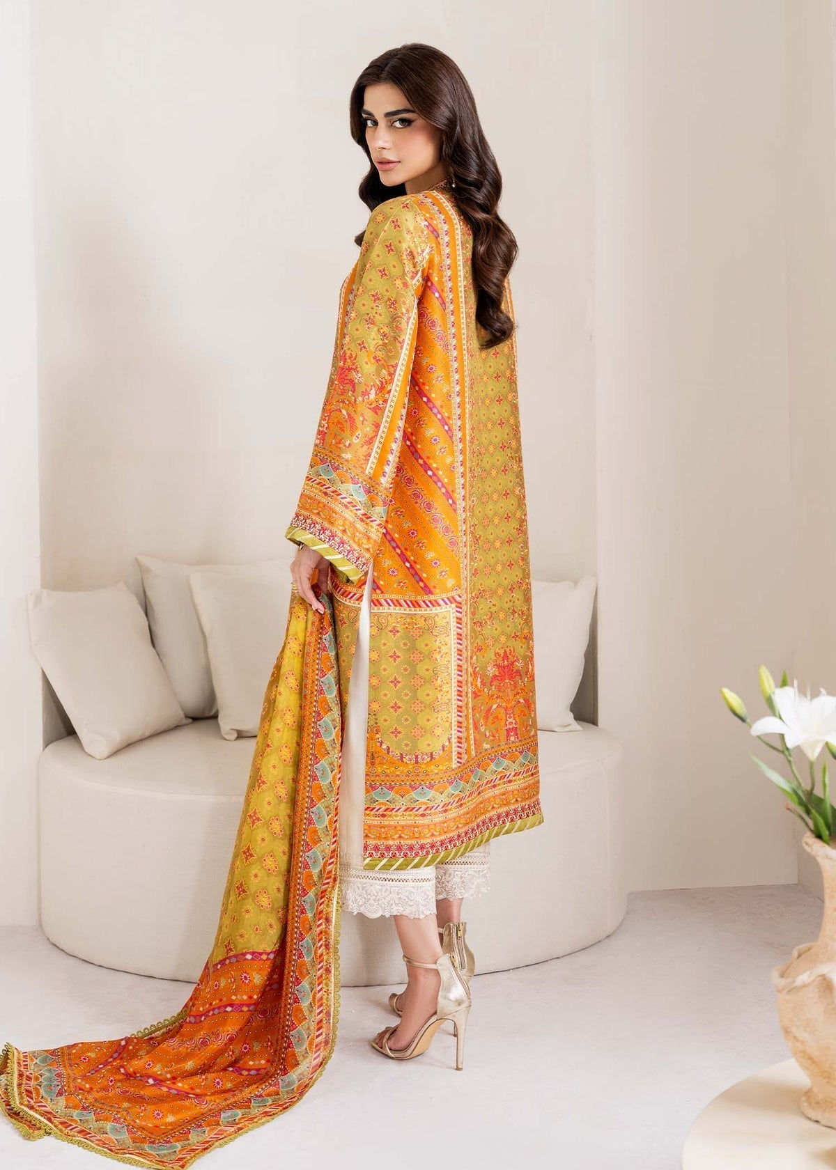 Kanwal Malik | Rosalia Silk Eid 25 | Elise