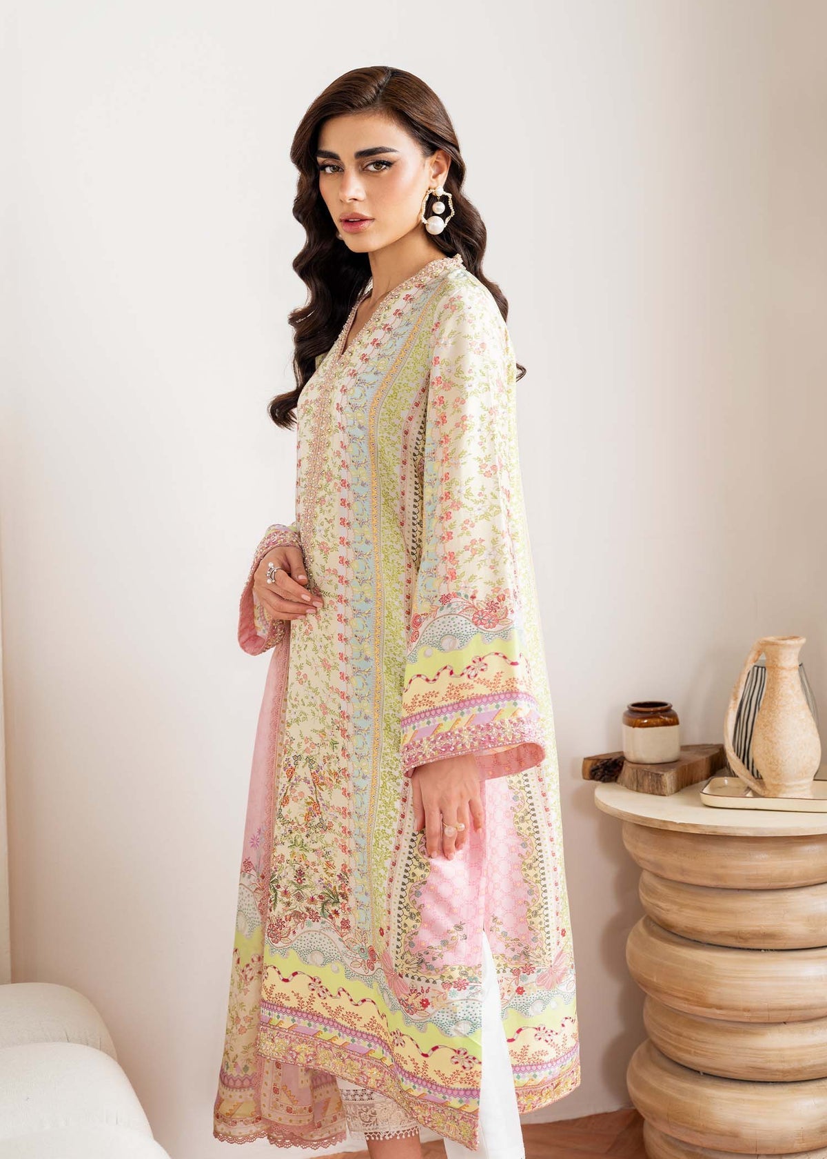 Kanwal Malik | Rosalia Silk Eid 25 | Seris