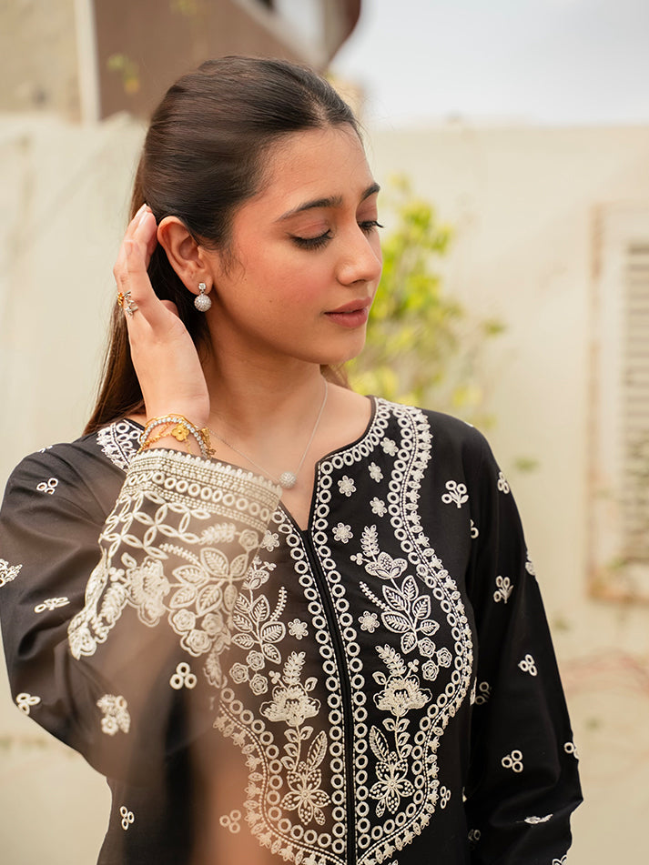 Gulaal | Summer Pret 26 | Moonlit Noir