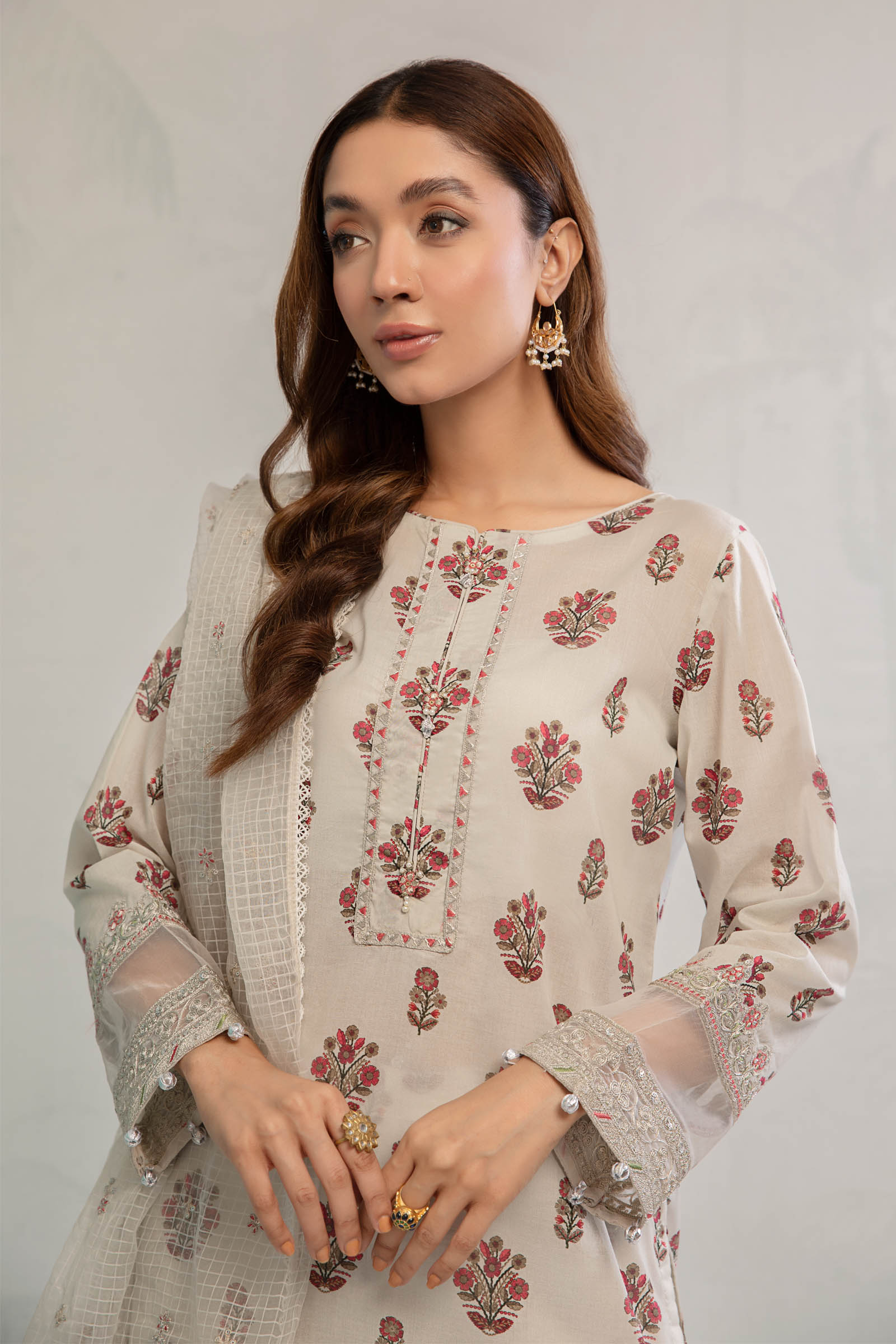 Maira B | Ready to Wear | DW-EA23-06R1