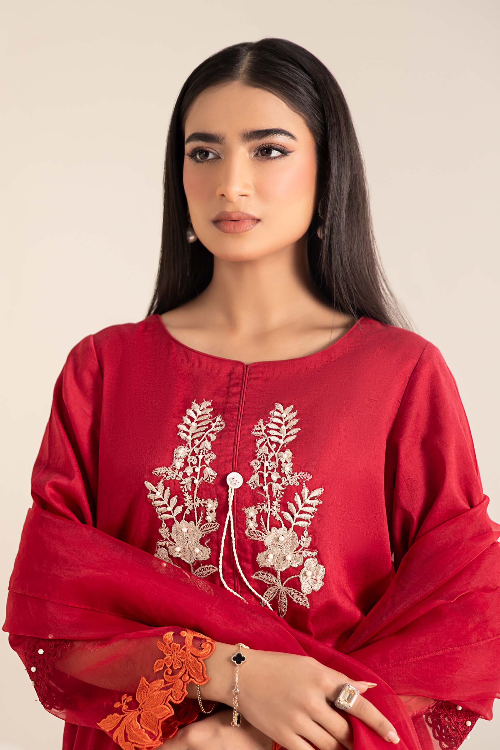 Maira B | Ready to Wear | DW-EF25-15