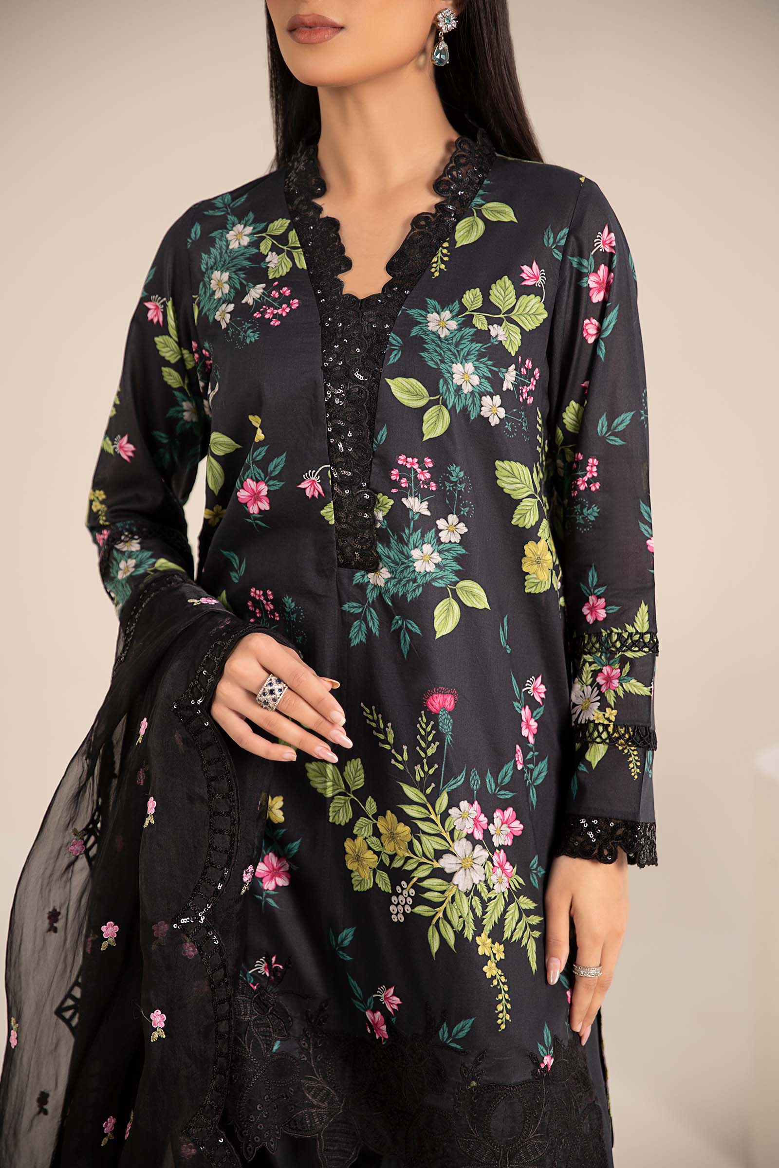 Maira B | Ready to Wear | DW-EF25-27