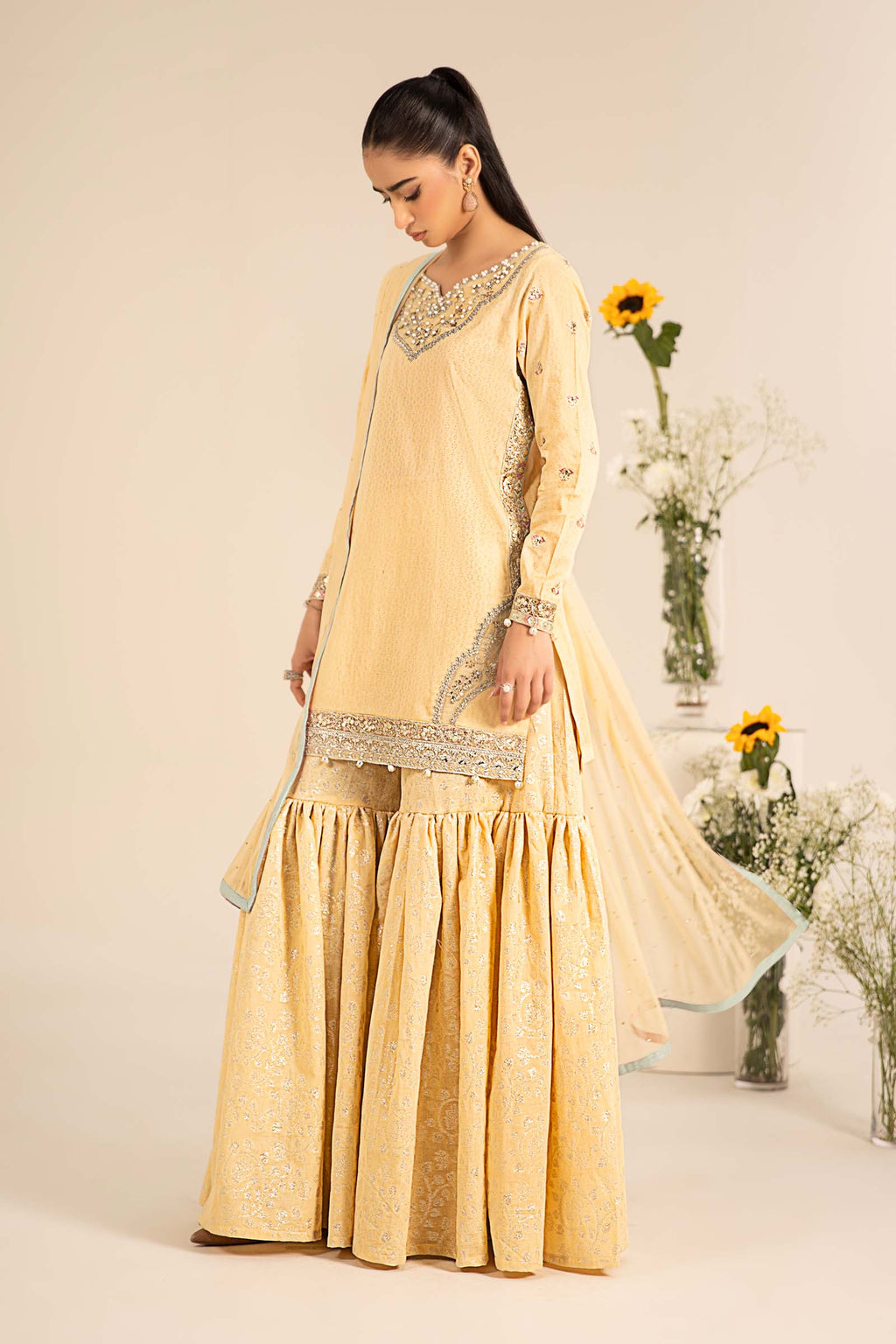 Maira B | Ready to Wear | DW-EF25-61