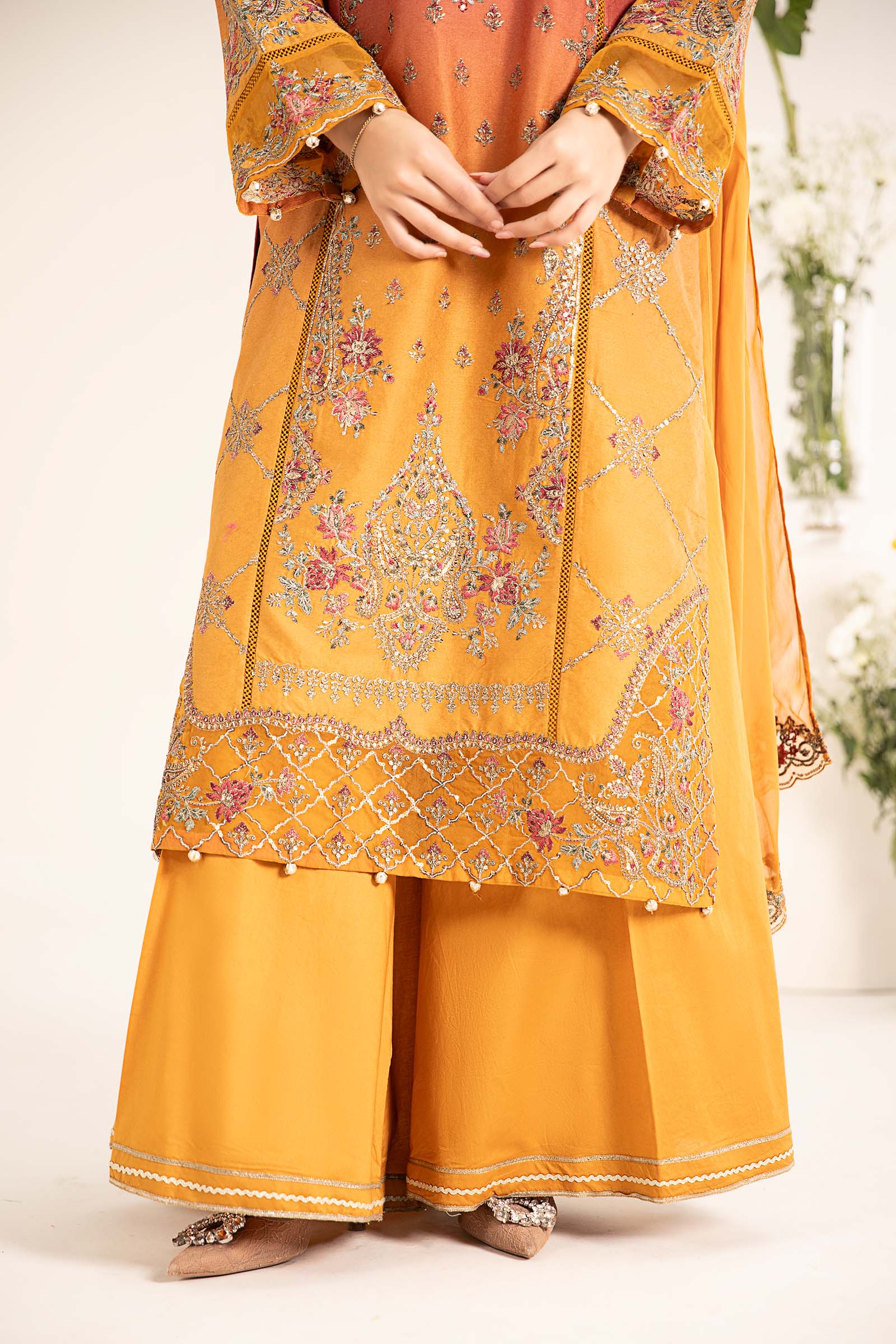 Maira B | Ready to Wear | DW-EF25-71