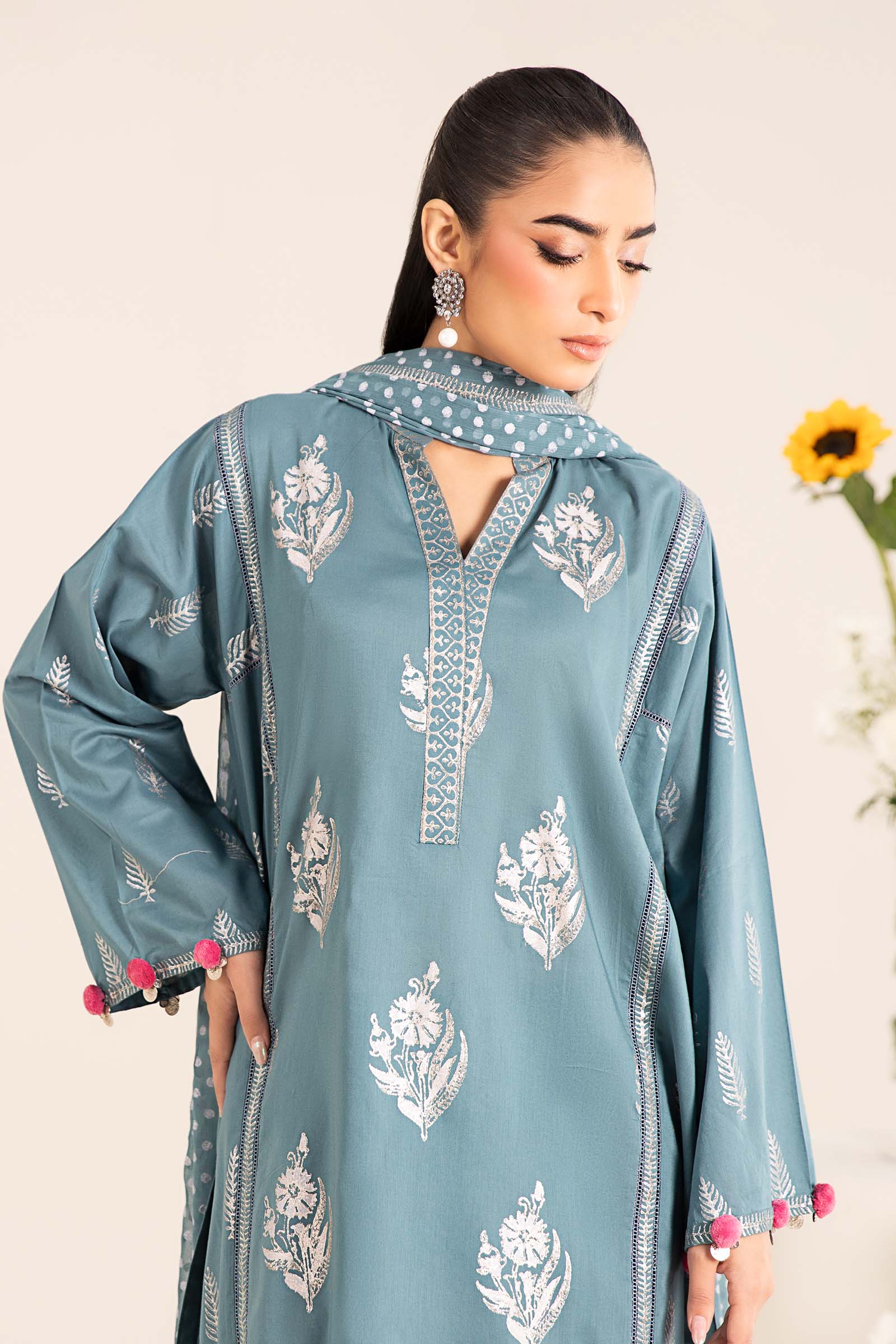 Maira B | Ready to Wear | DW-EF25-96