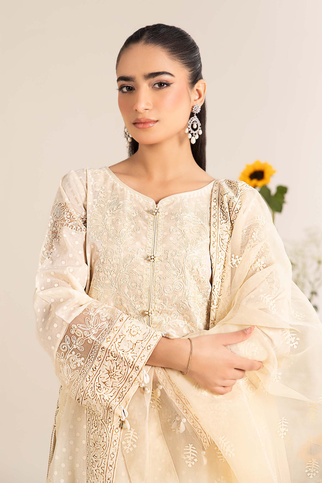 Maira B | Ready to Wear | DW-EF25-99