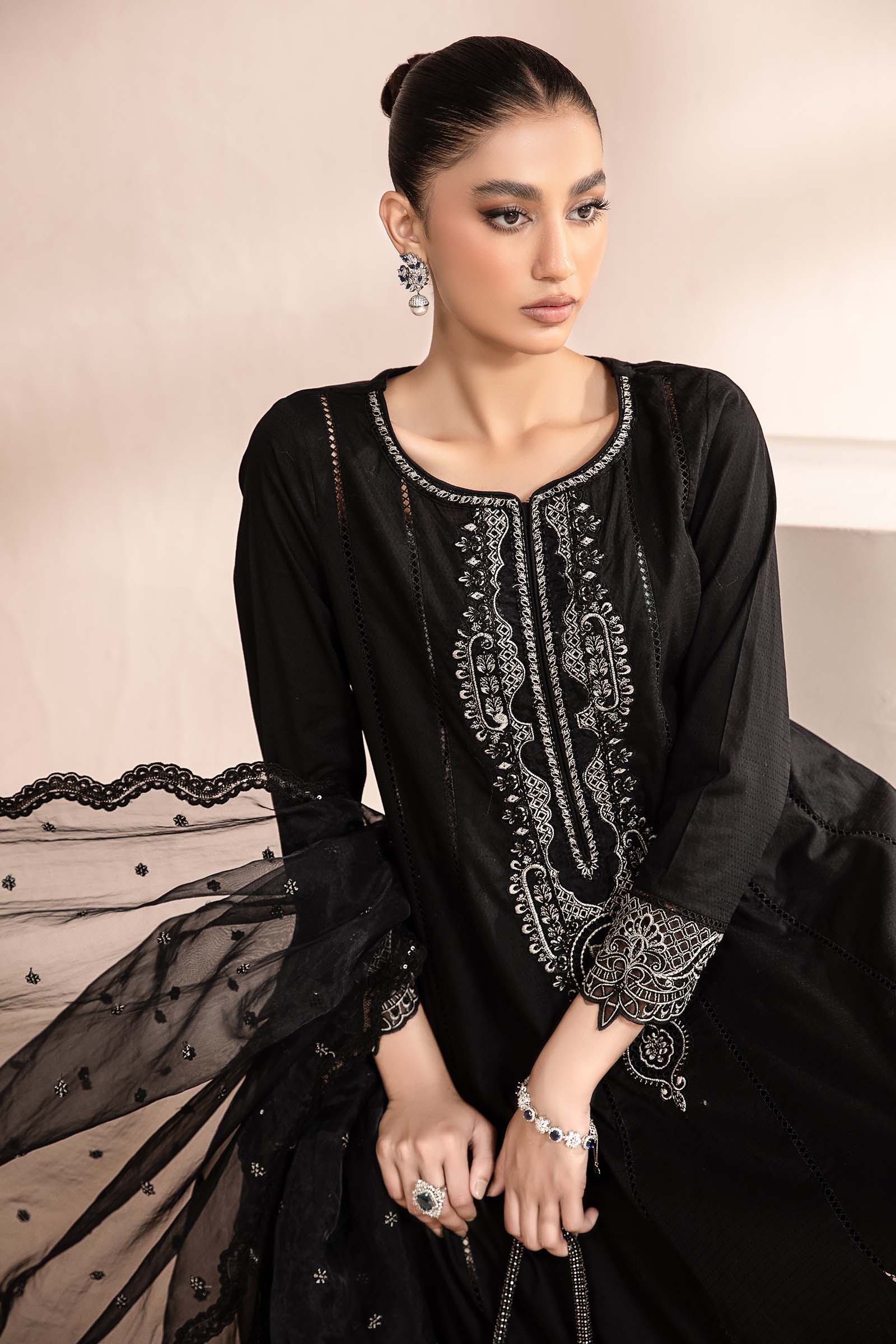 Maira B | Ready to Wear | DW-MN24-08