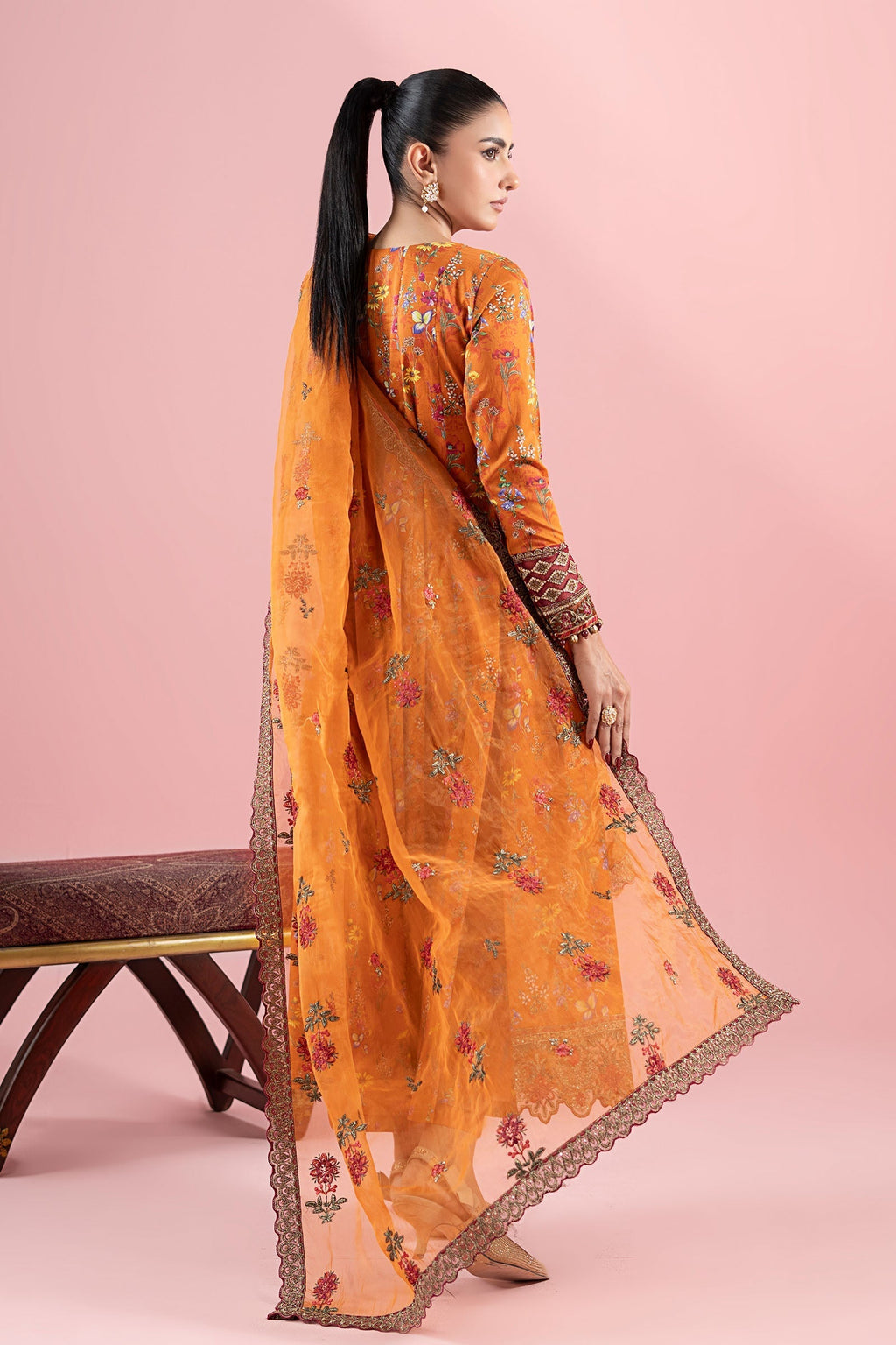 Maria B | Luxury Pret 25 | DW-EA25-17