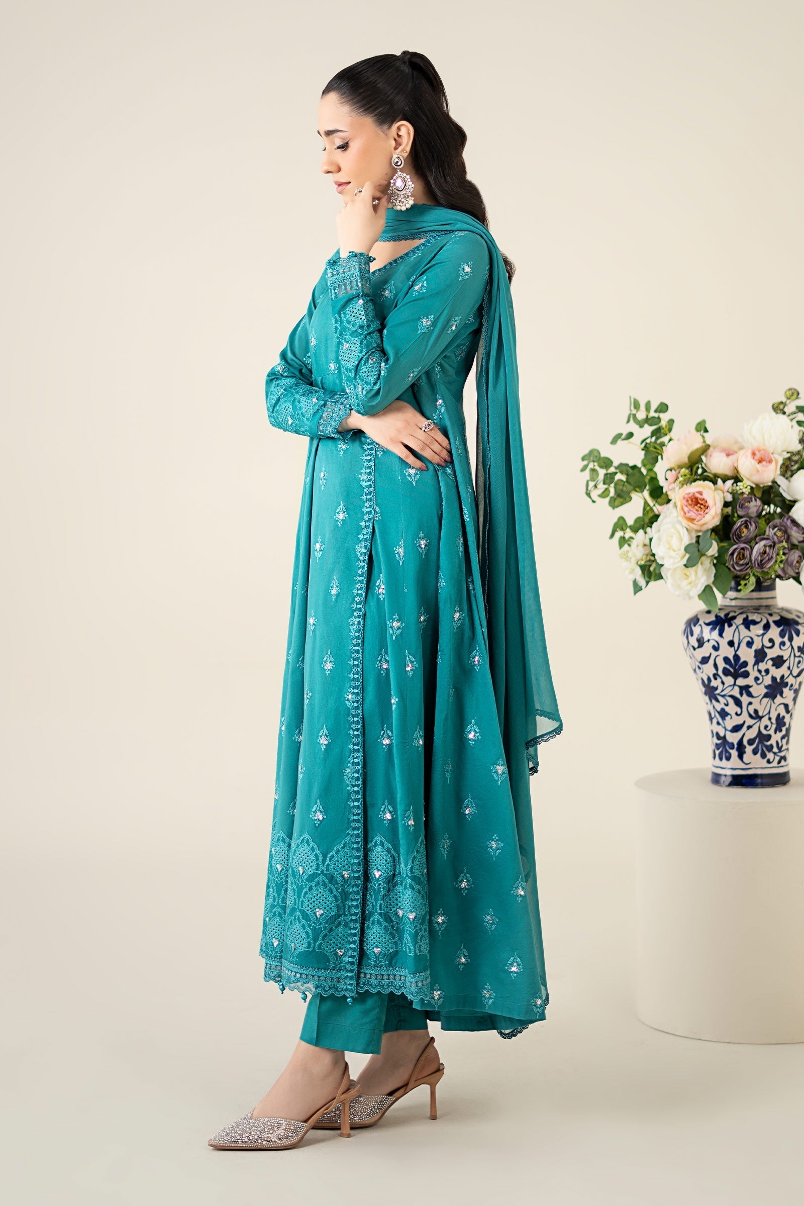 Maria B | Luxury Pret 25 | DW-EA25-61