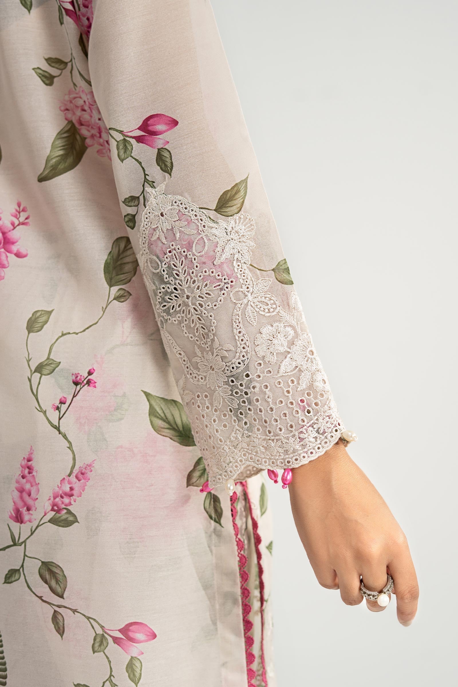 Maria B | Eid Collection 26 | DW-EA26-02