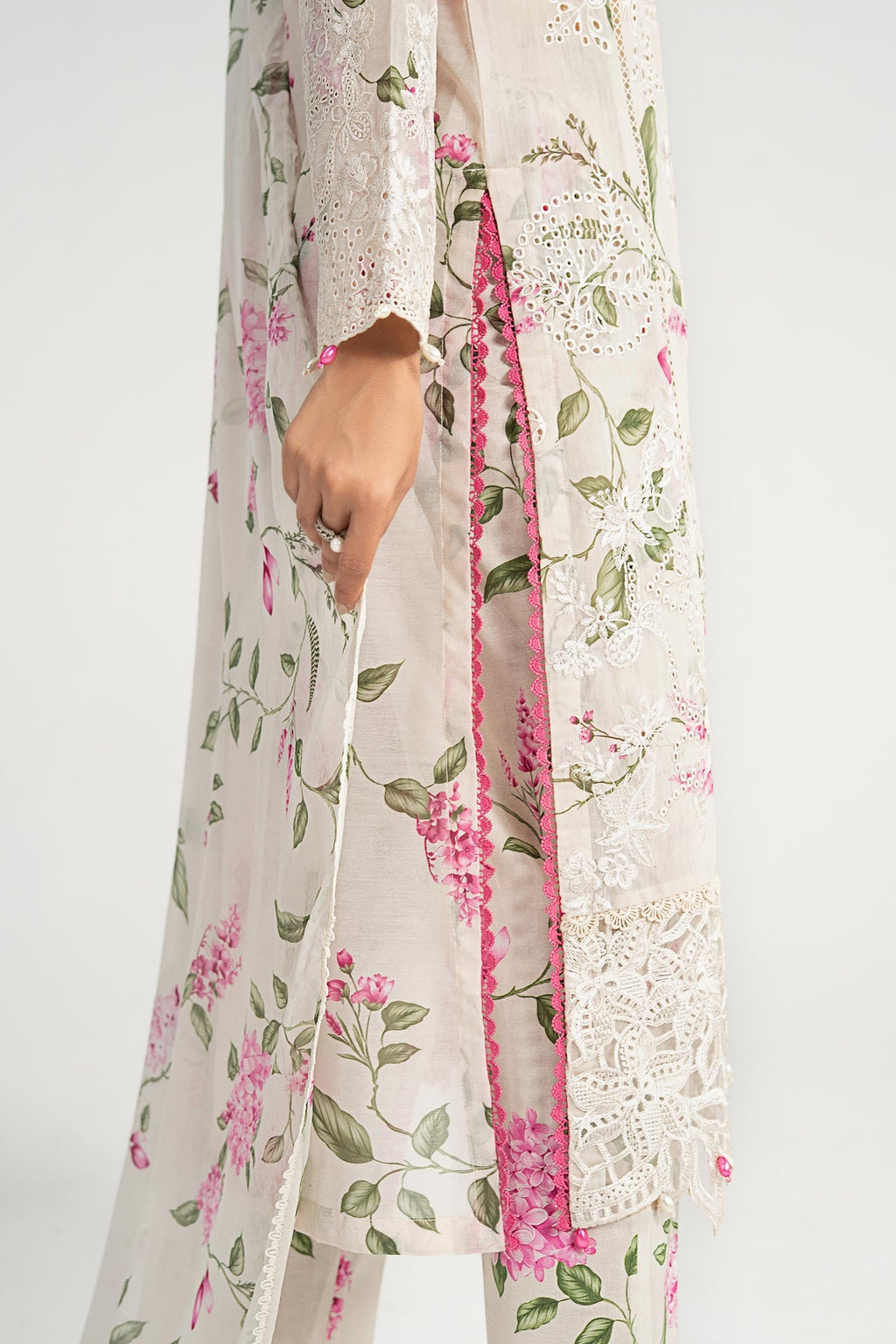 Maria B | Eid Collection 26 | DW-EA26-02