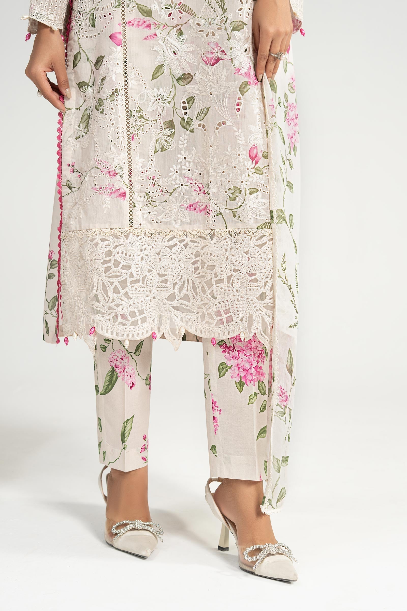 Maria B | Eid Collection 26 | DW-EA26-02