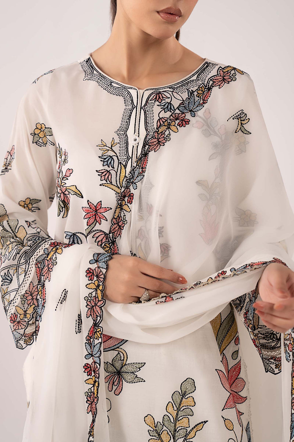 Maria B | Eid Collection 26 | 3 Piece Embroidered Lawn Suit