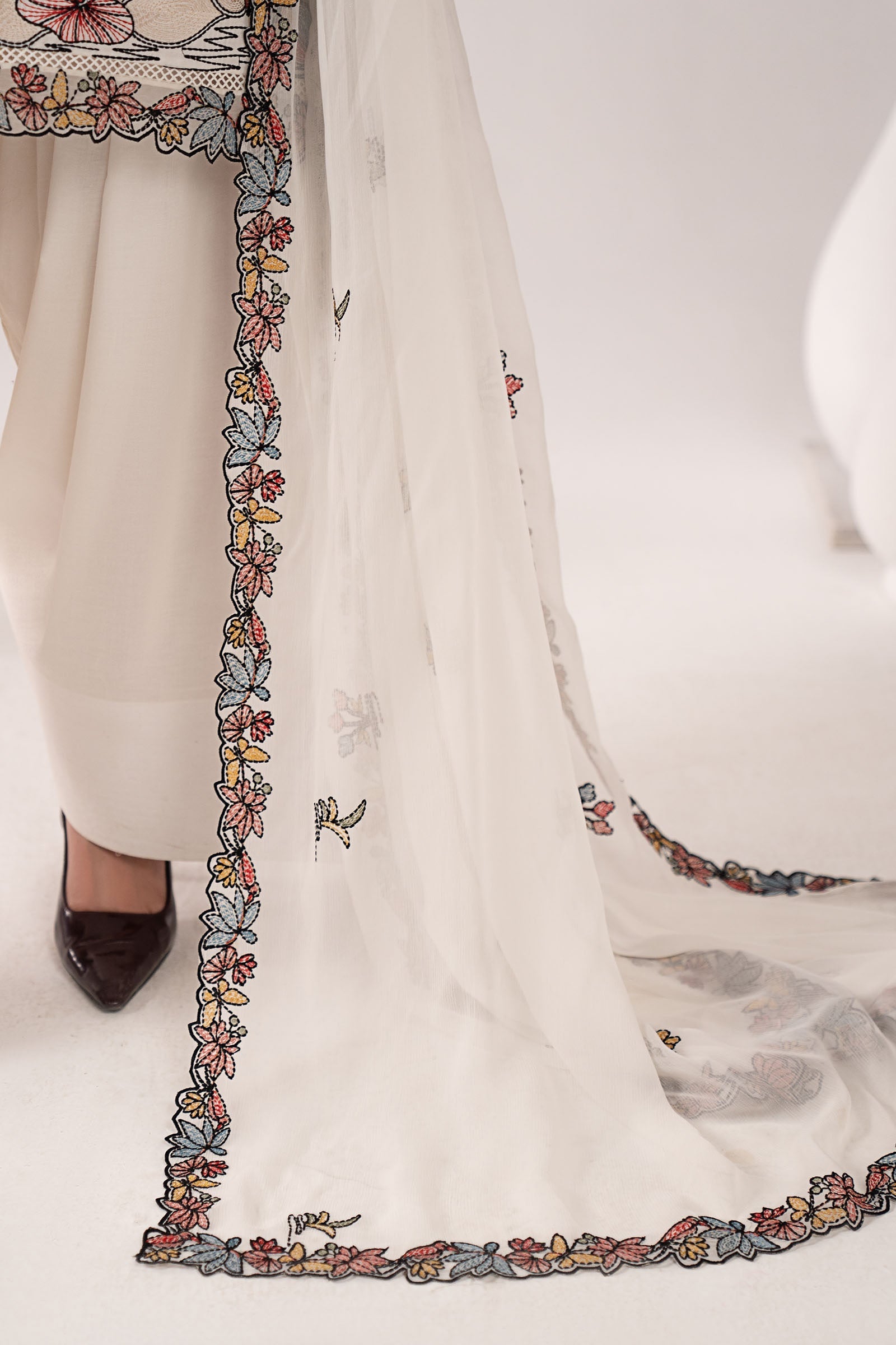 Maria B | Eid Collection 26 | 3 Piece Embroidered Lawn Suit