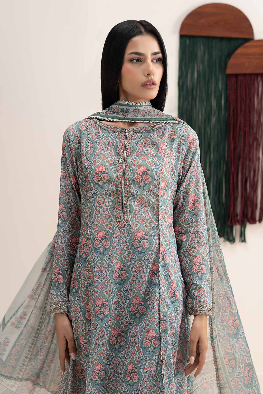 Maria B | Eid Collection 26 | DW-EA26-111