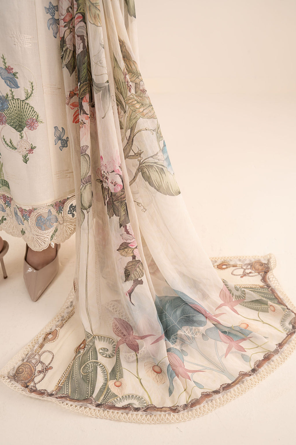 Maria B | Eid Collection 26 | 3 Piece Embroidered Dobby Lawn Suit