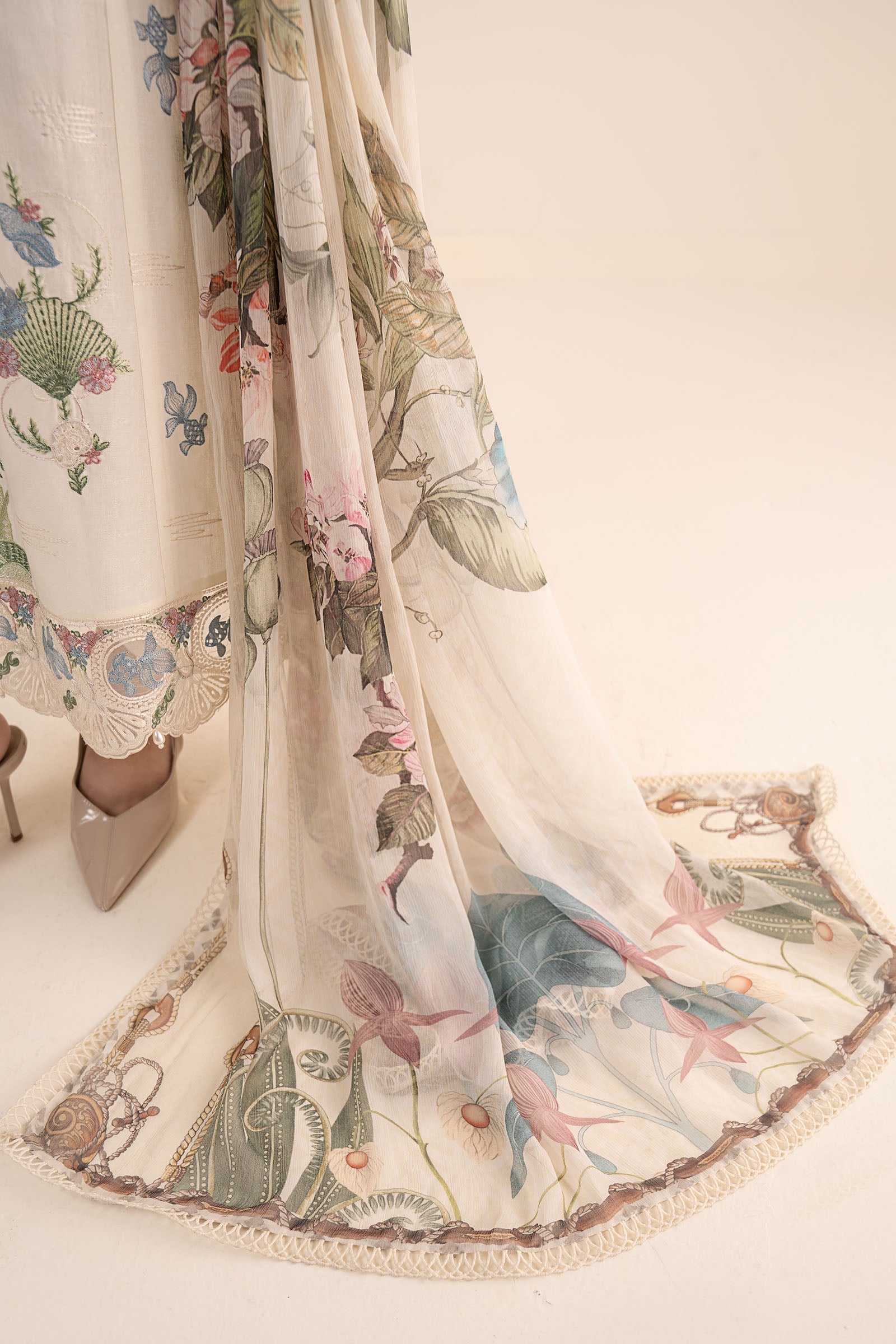 Maria B | Eid Collection 26 | 3 Piece Embroidered Dobby Lawn Suit