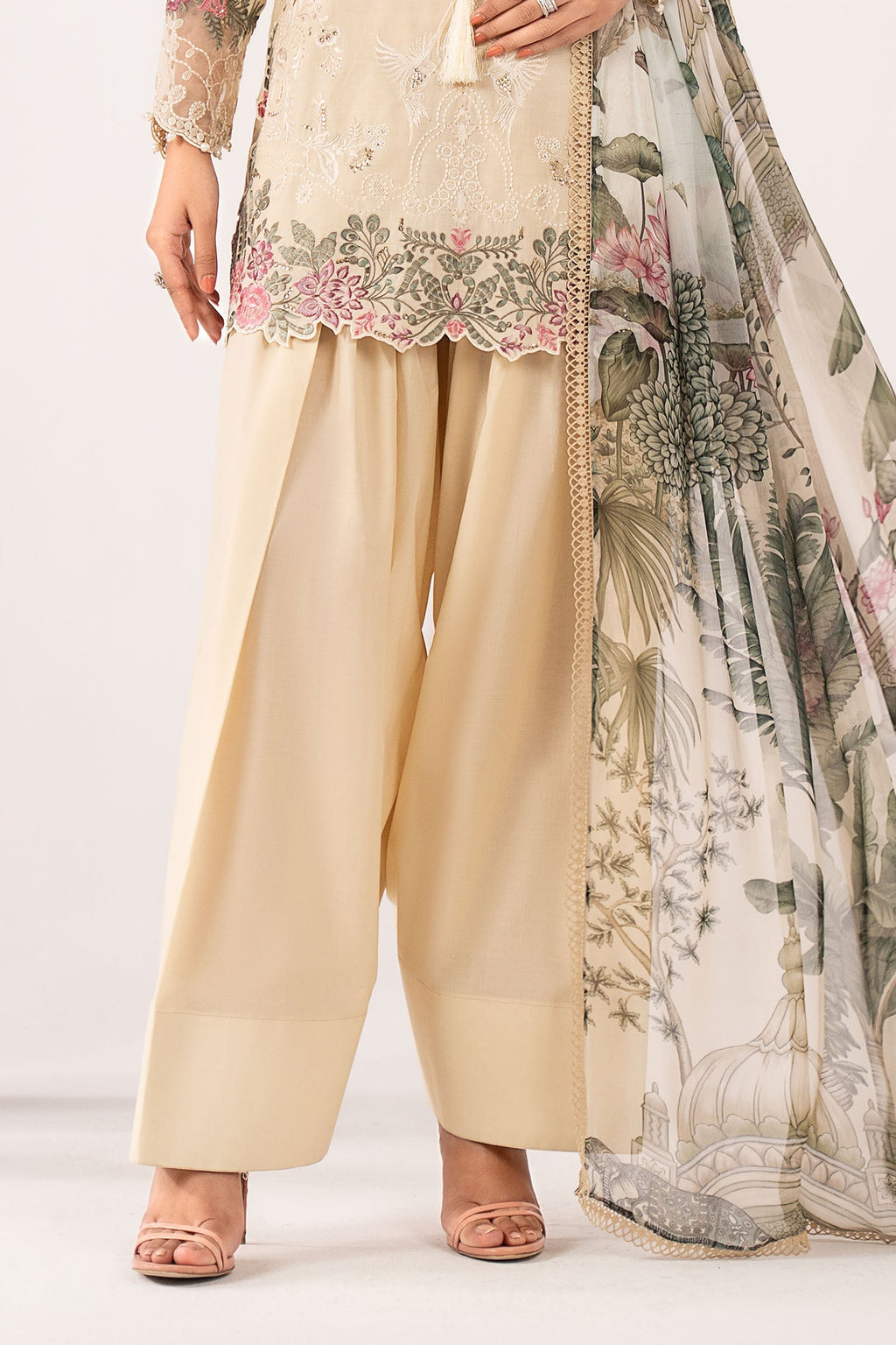 Maria B | Eid Collection 26 | 3 Piece Embroidered Dobby Lawn Suit
