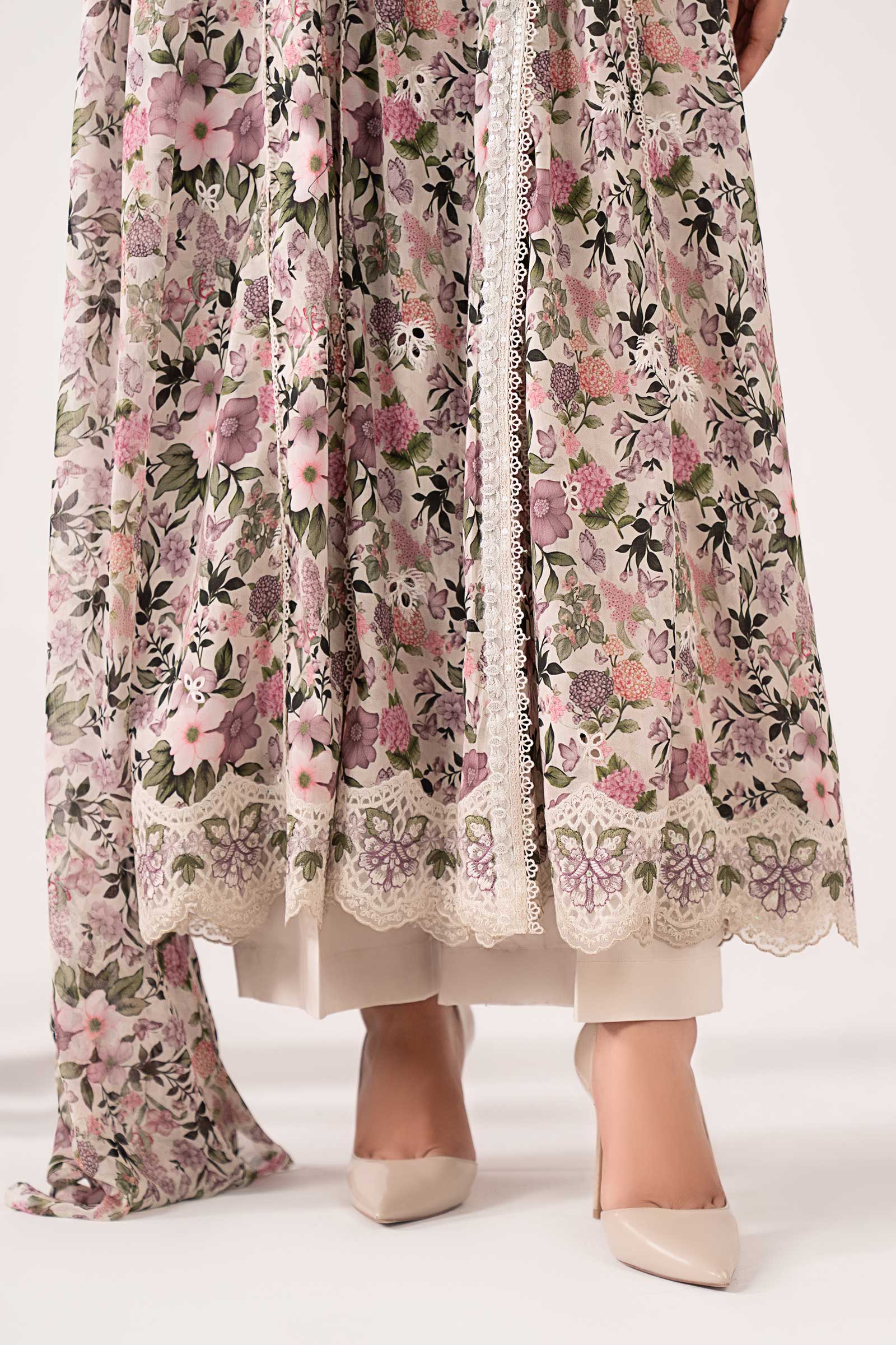 Maria B | Eid Collection 26 | 3 Piece Embroidered Lawn Suit
