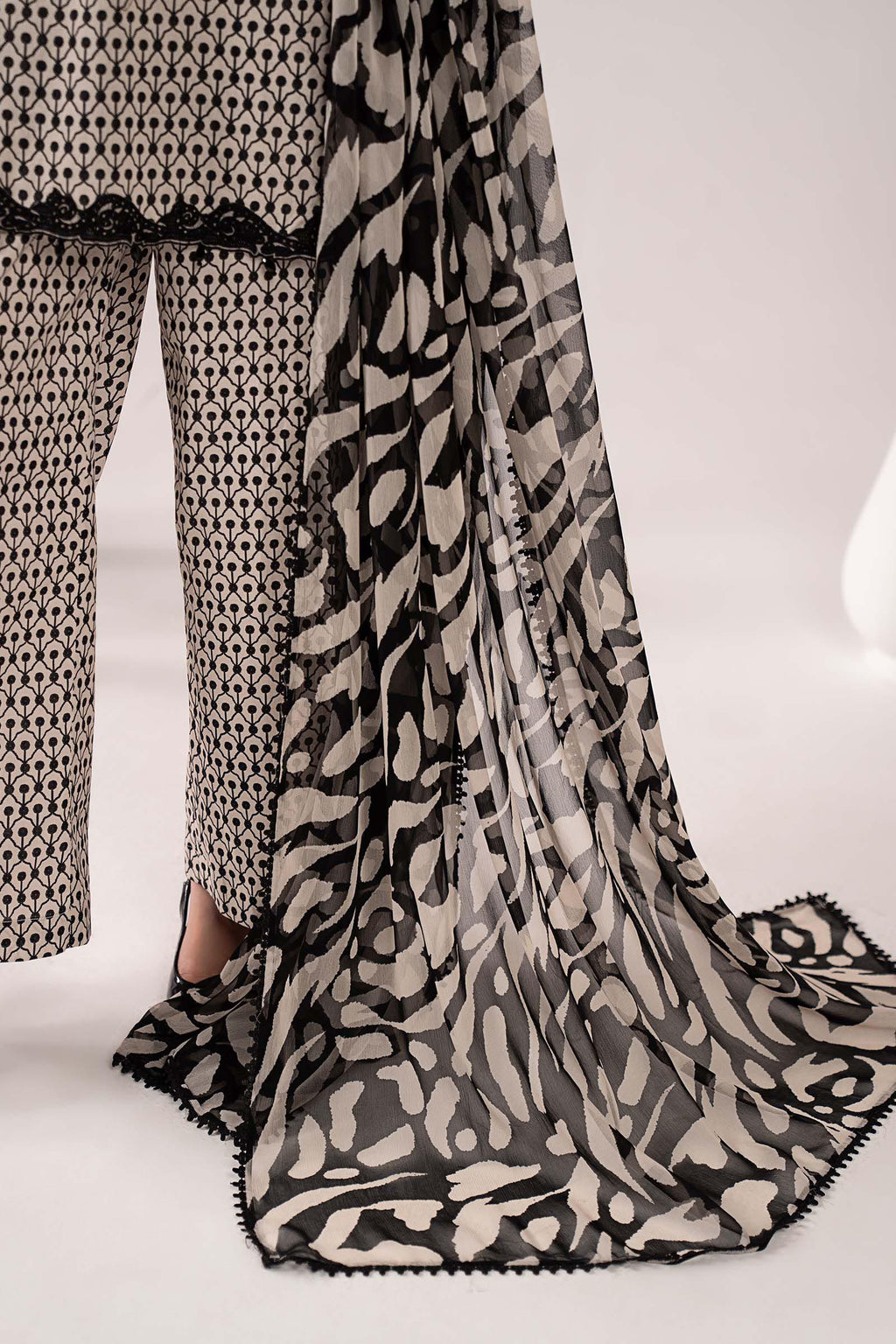Maria B | Eid Collection 26 | 3 Piece Embroidered Lawn Suit