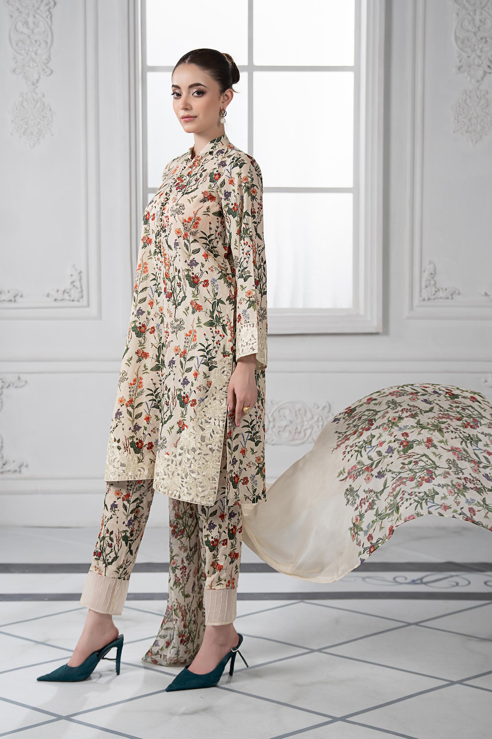 Maira B | Ready to Wear | DW-EF23-71R1