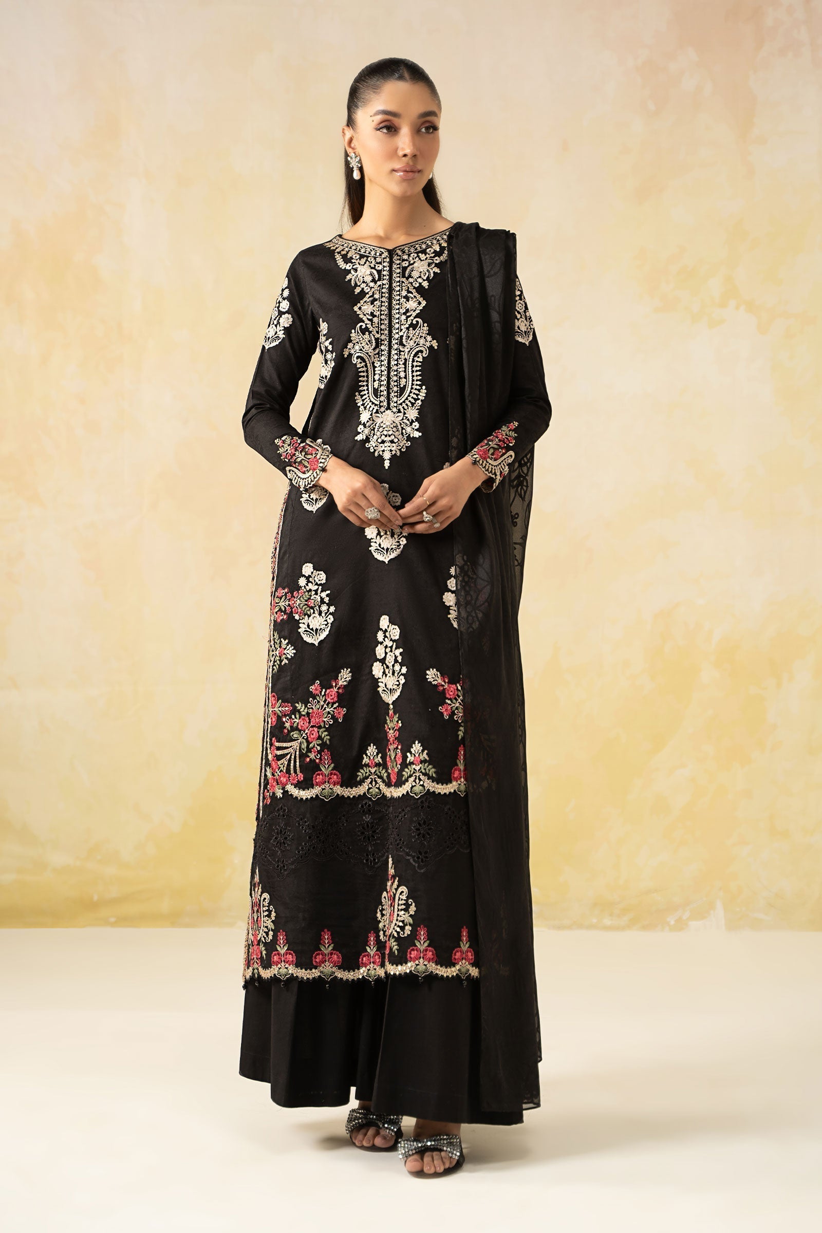 Maira B | Ready to Wear | DW-EF25-03