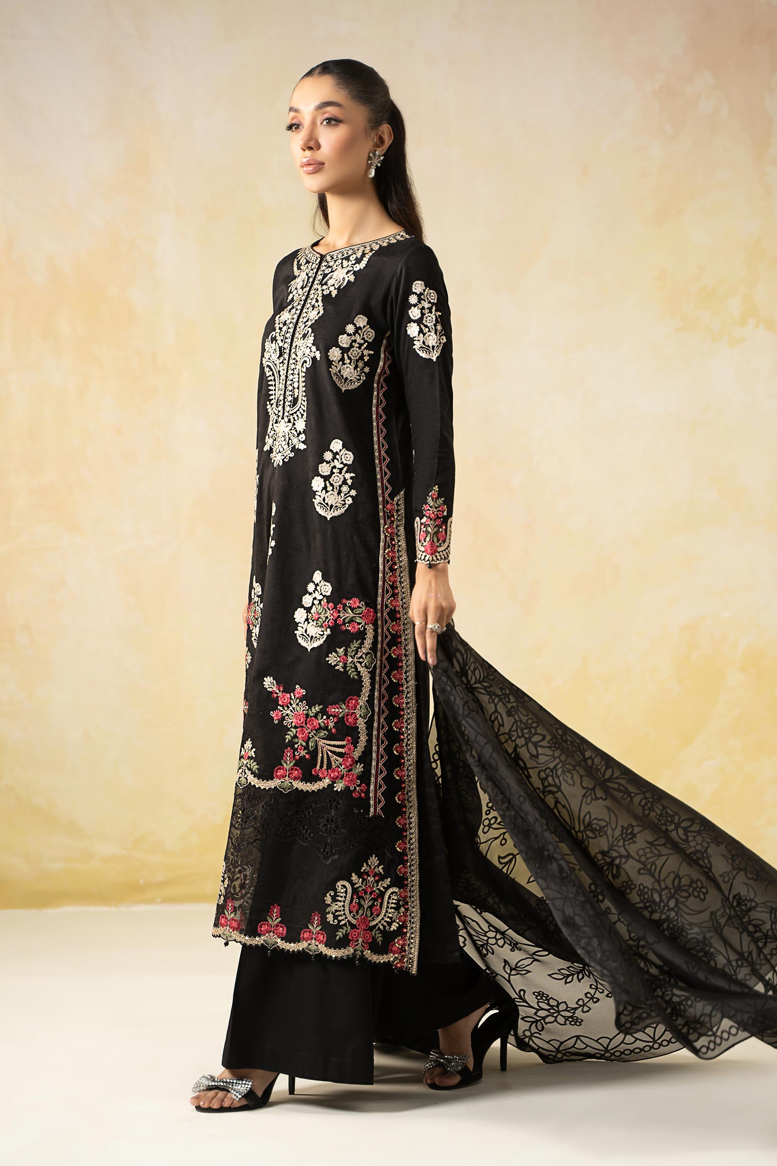 Maira B | Ready to Wear | DW-EF25-03