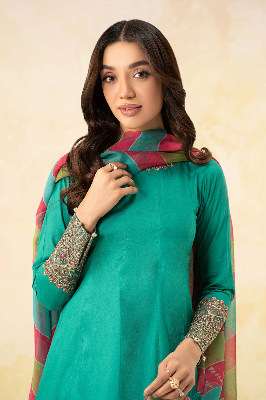 Maira B | Ready to Wear | DW-EF25-10