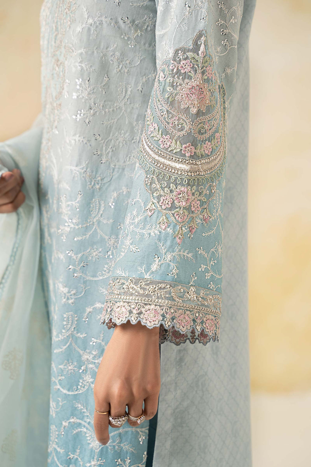 Maira B | Ready to Wear | DW-EF25-13