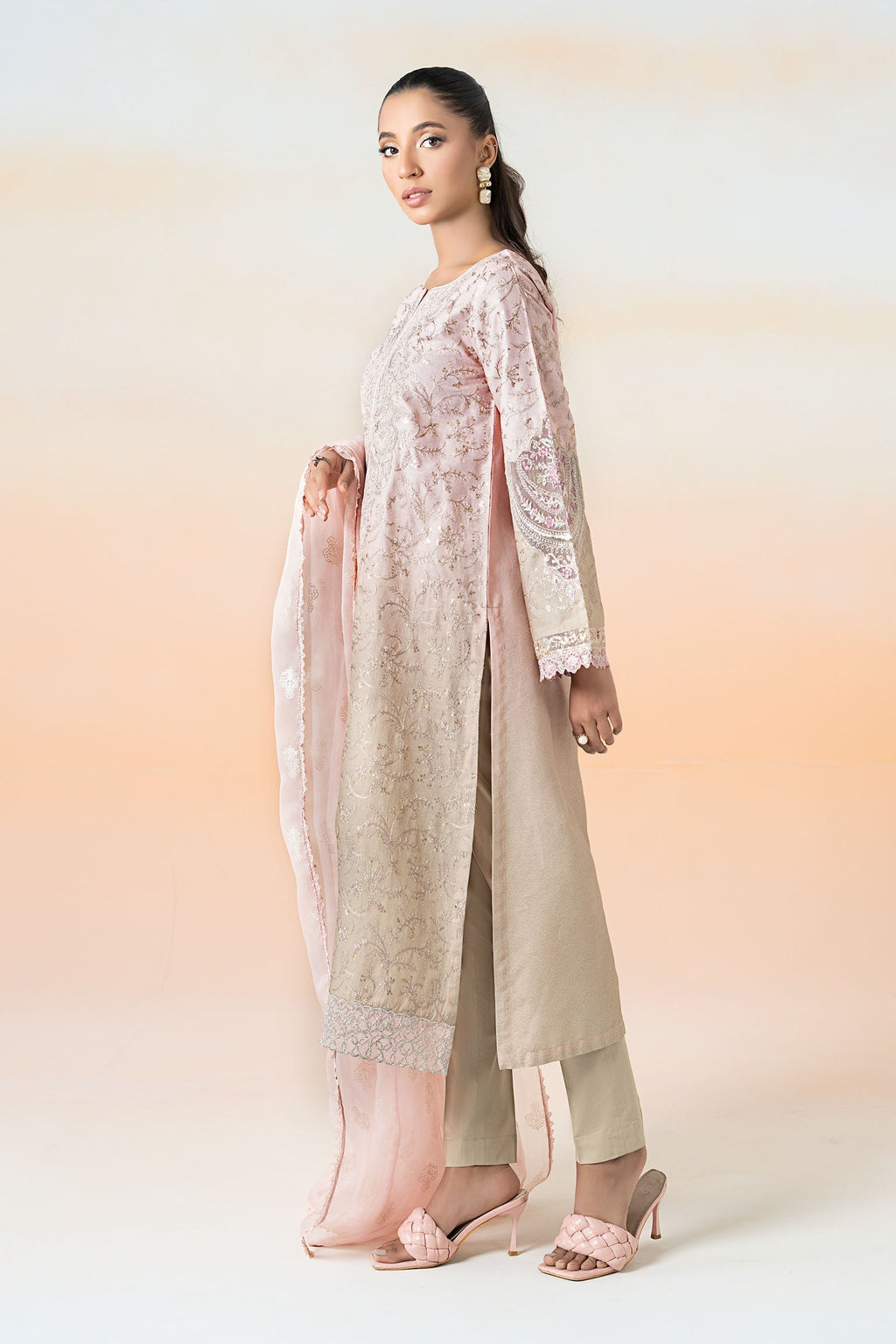 Maira B | Ready to Wear | DW-EF25-13